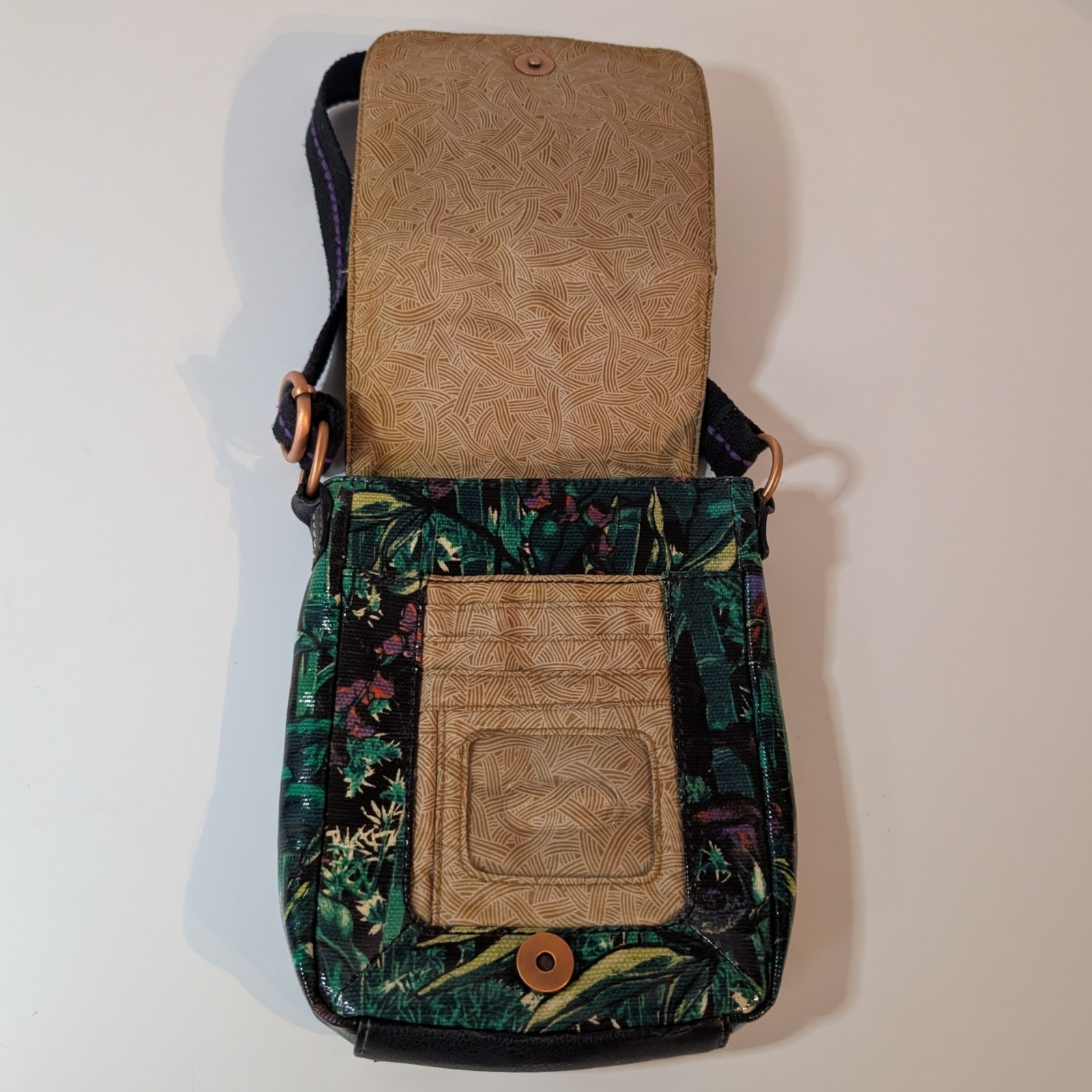 The Sak Sakroots Artist Flap Messenger Crossbody Bag Purse, Jungle Floral Print