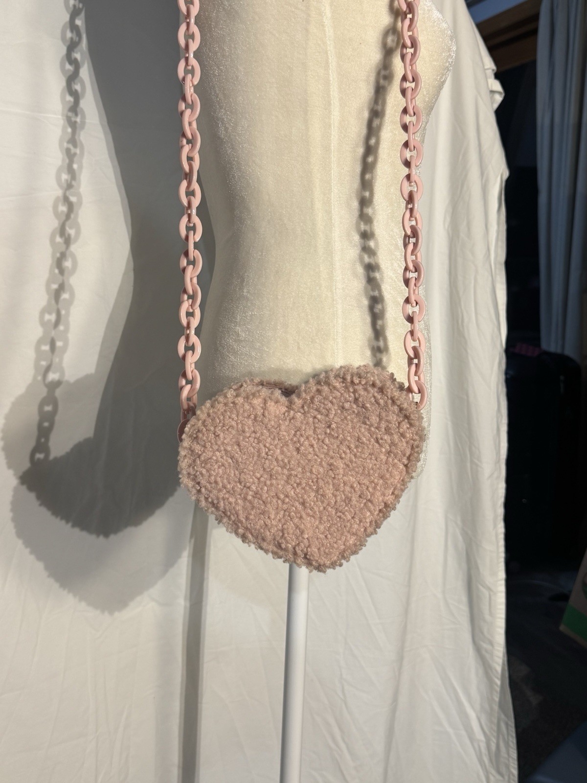 Art Class Pink Heart Zip Closure Chain Shoulder Strap Shoulder Bag for Women