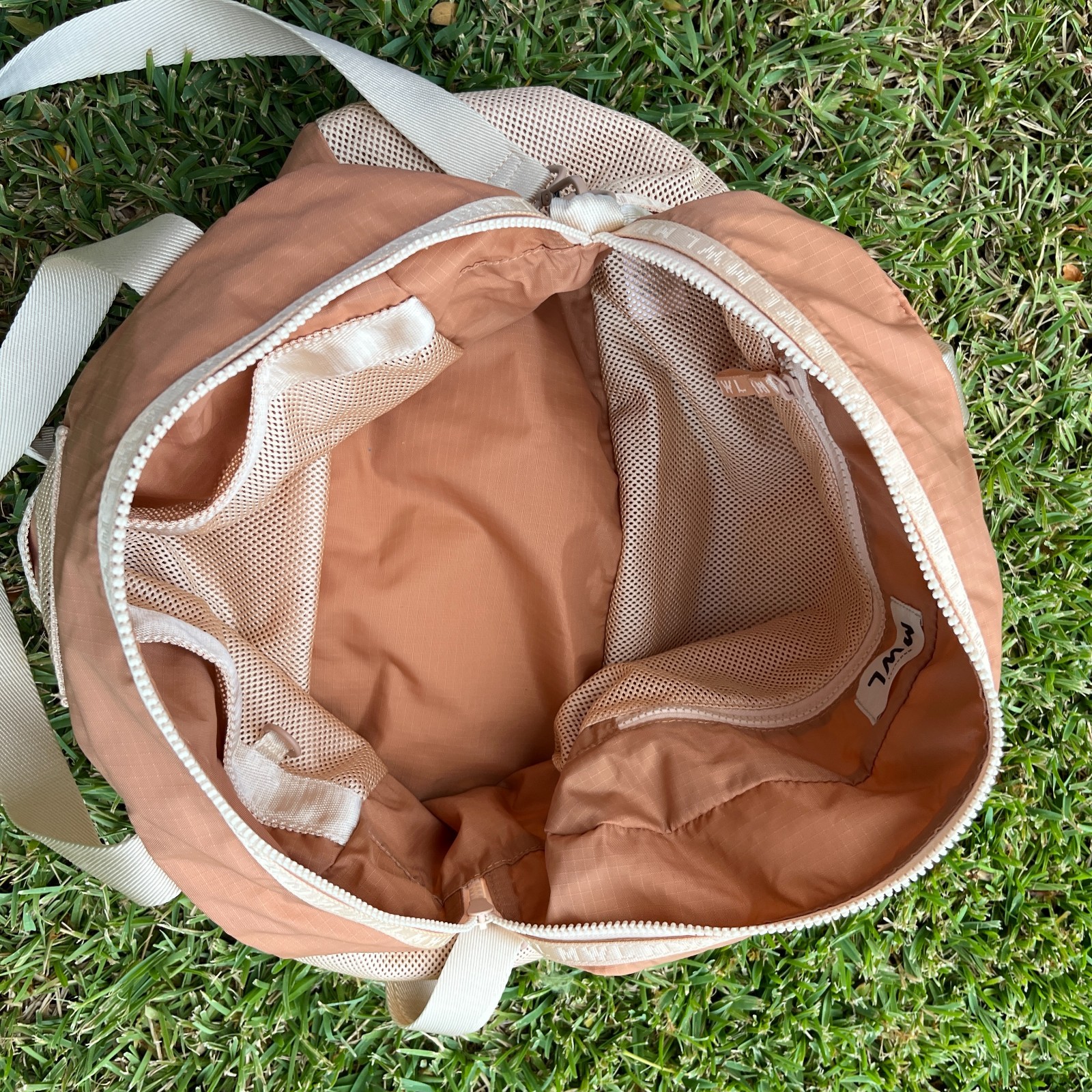Madewell The MWL (Re)sourced Duffle Bag Tote Pink Beige Ripstop Nylon Workout