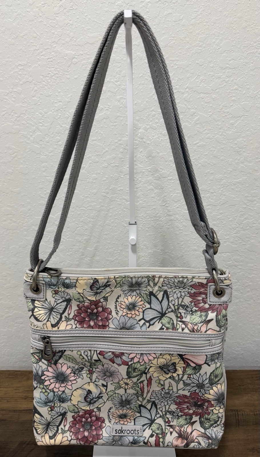 Sakroots Artist Circle Flat Crossbody Flower Garden Butterflies Bees