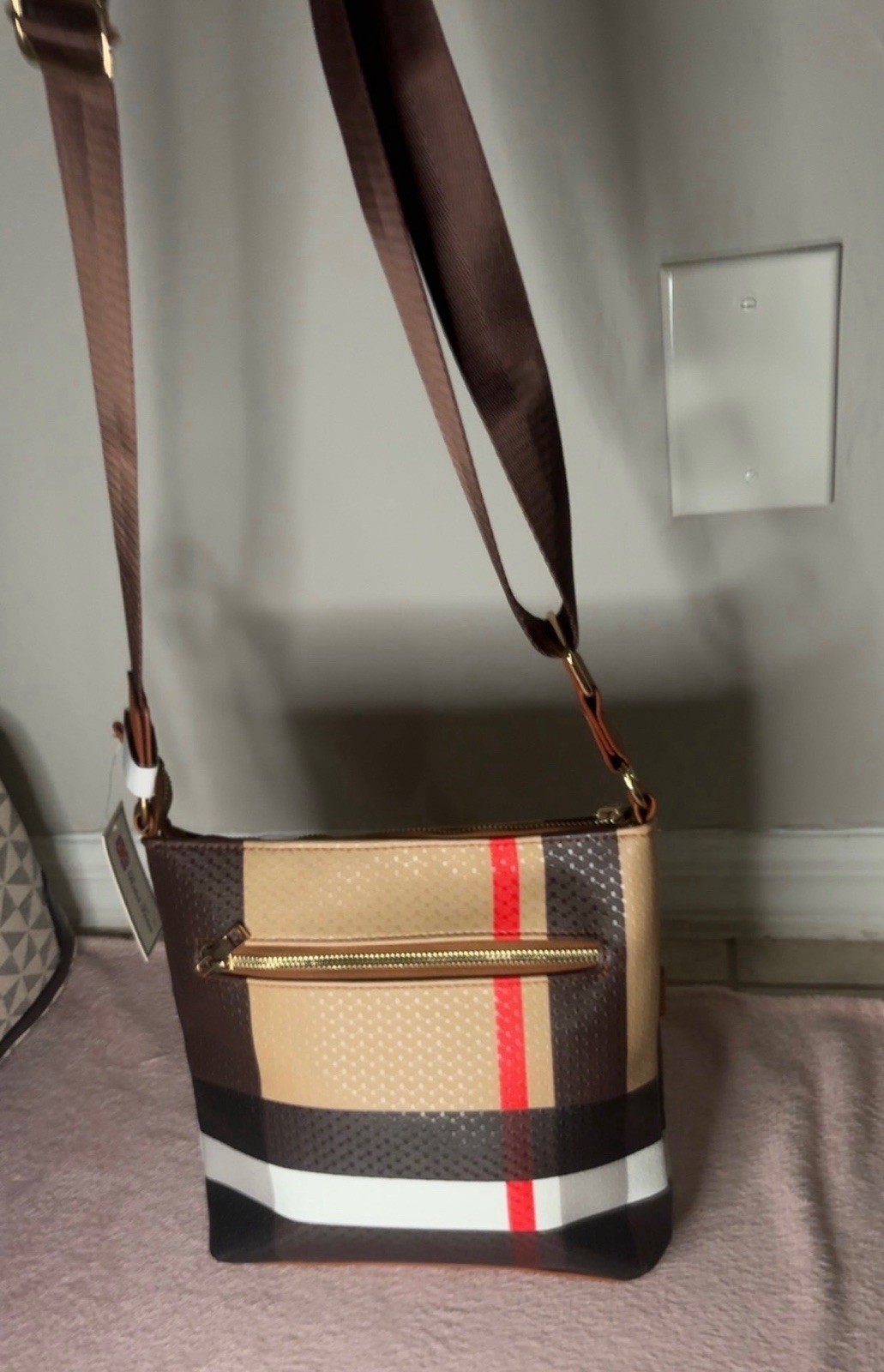 Women’s Plaid Medium Crossbody Bag w/ Zip Closure, Gold Hardware, Pockets