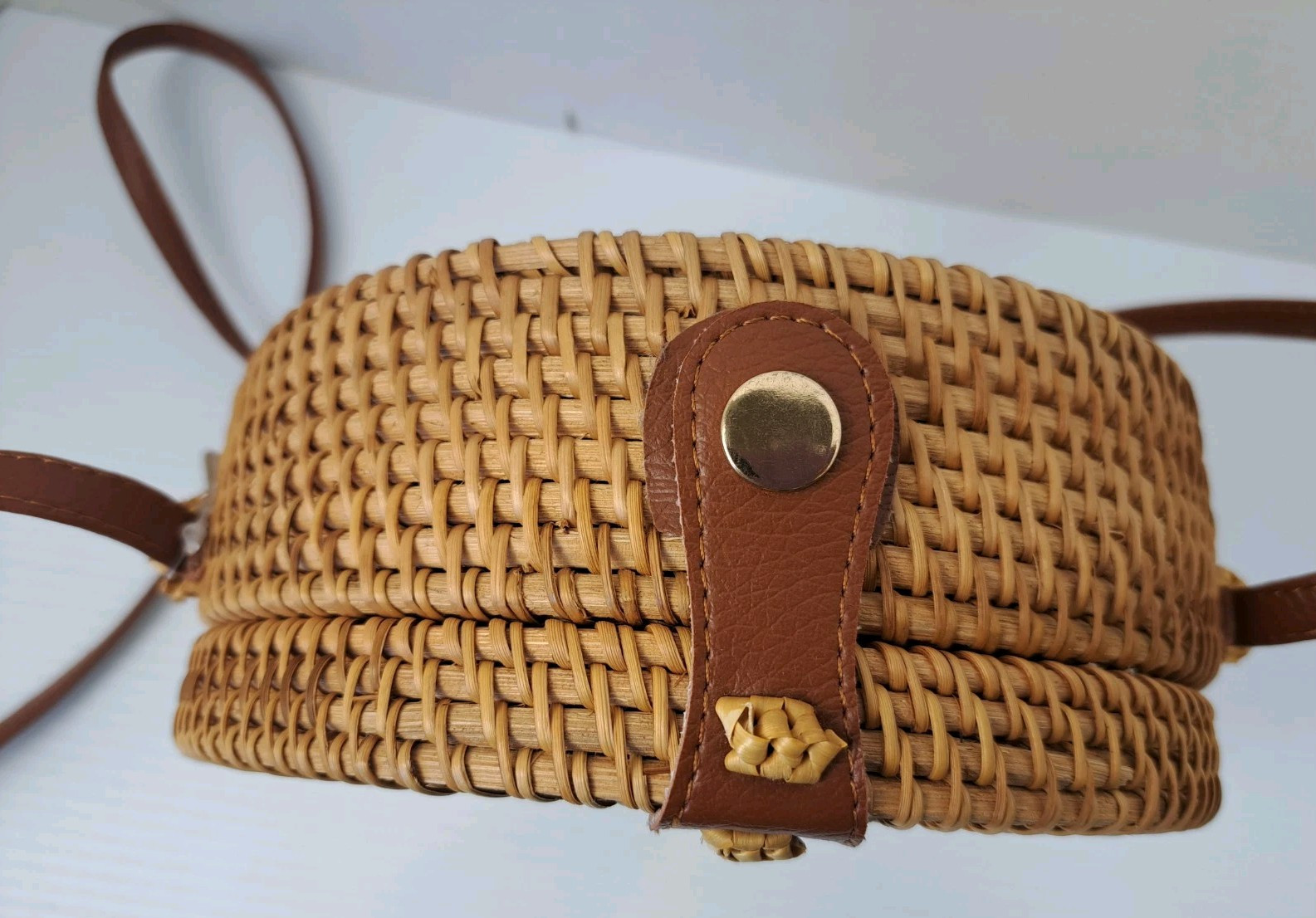 Rattan & Wood Round Purse Crossbody Bag Hand Made Woven Lined Lightweight New