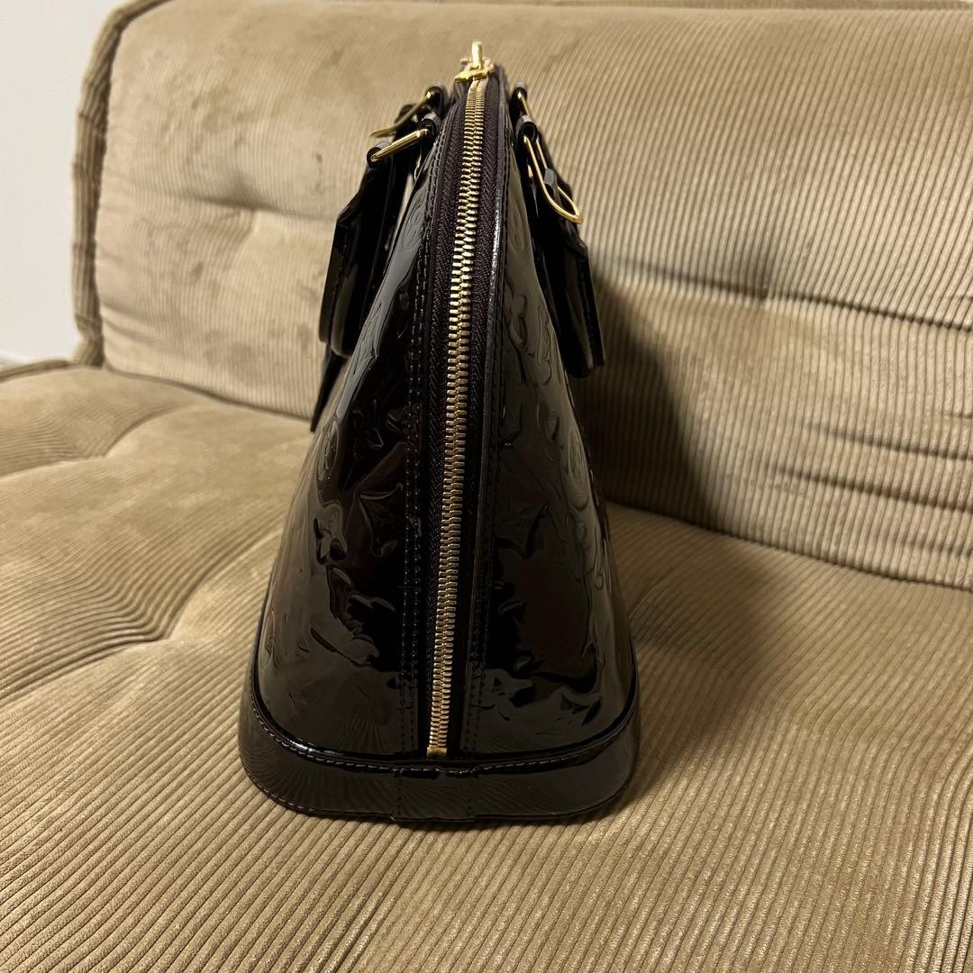 LOUIS VUITTON Alma PM Vernis Amarante Handbag M91611 #QYKU1Y