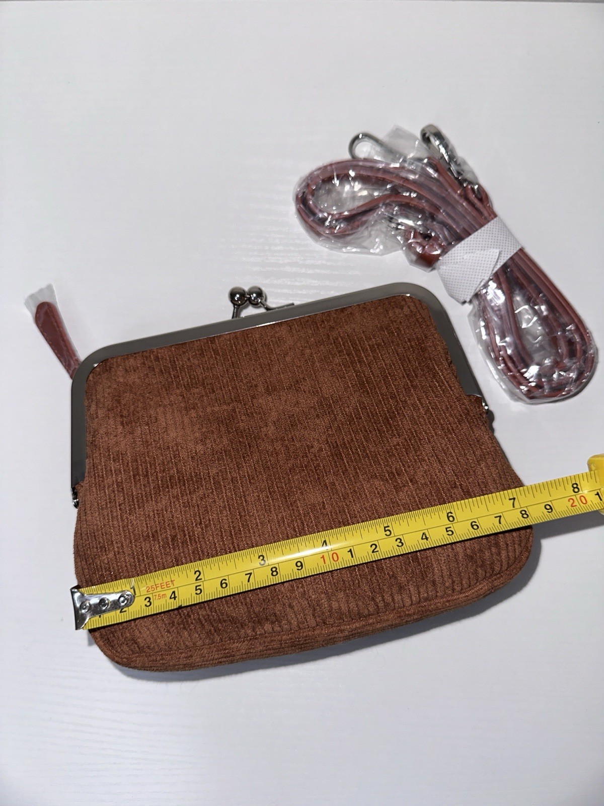 Brown Crossbody Bag Kiss Lock & Zipper Closure Detachable Strap Classic