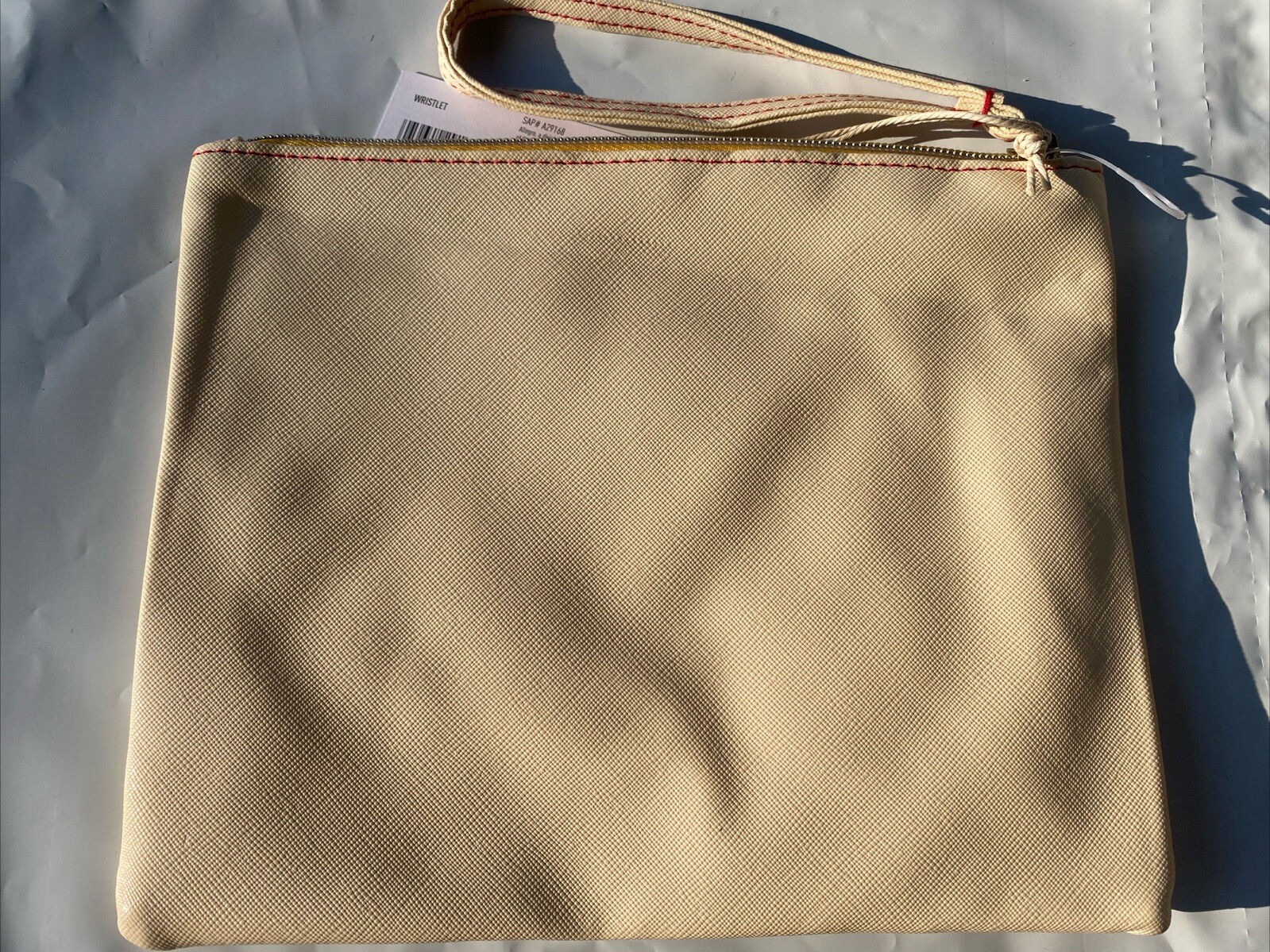 Conair Sophia Joy Makeup Cosmetic Wristlet Bag Ivory “Girl Power” 7 x 9 in