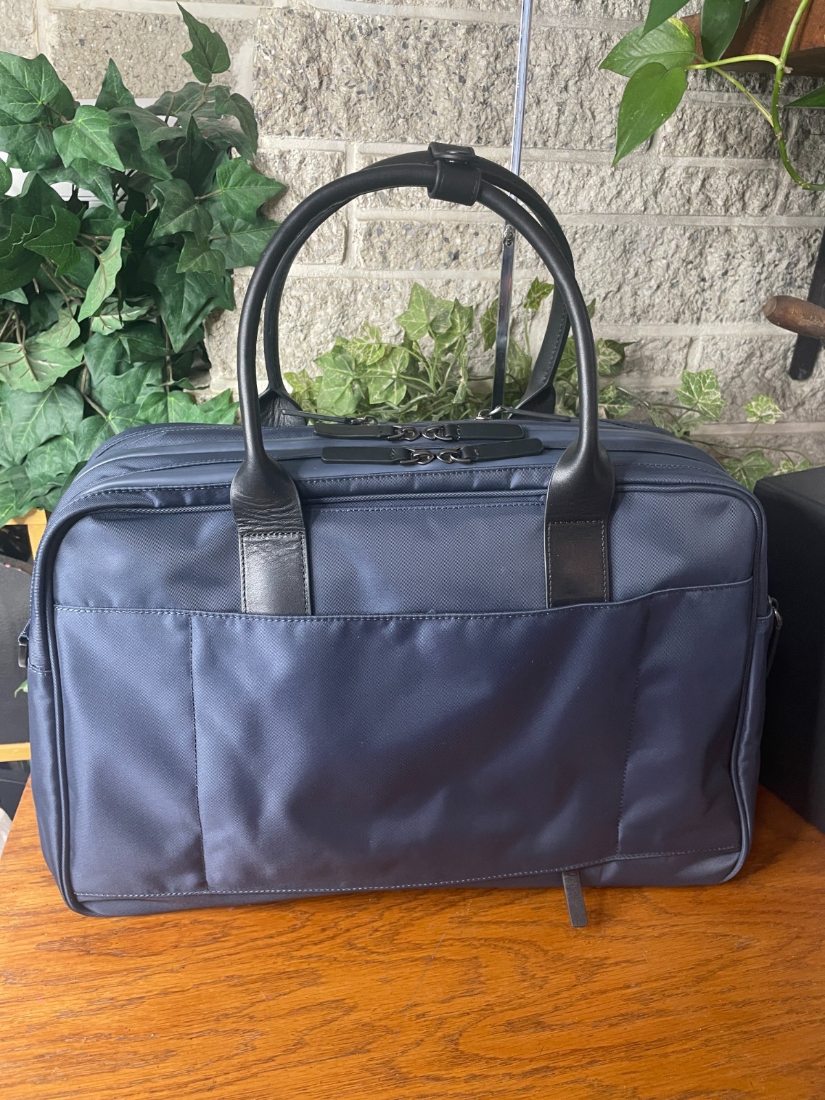 NWT QUINCE VOYAGE NYLON SPLIT TRAVEL BAG CARRYON LAPTOP NAVY $128 SOLD OUT READ