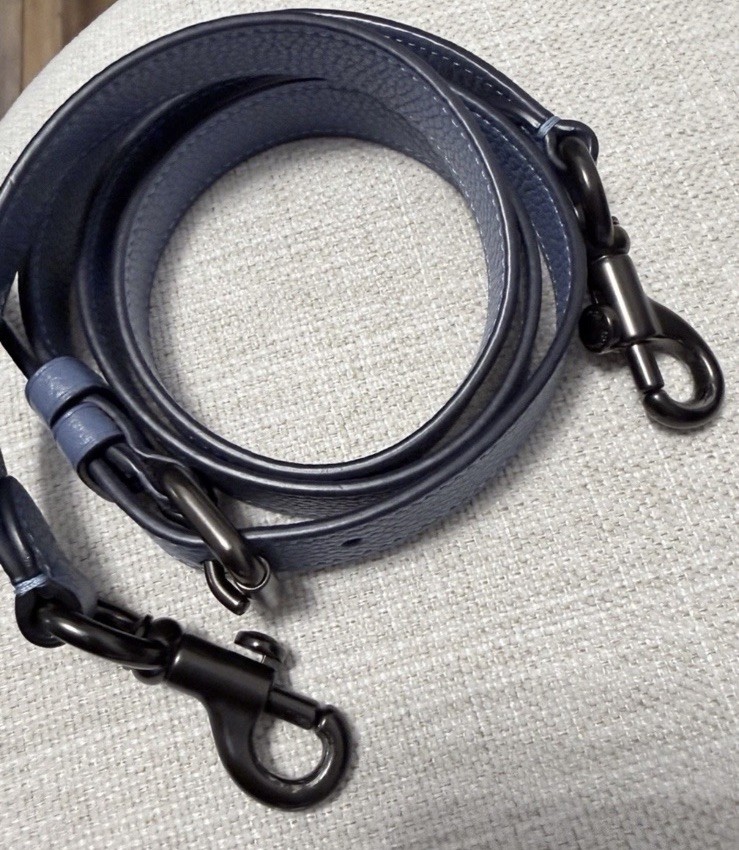 New – Coach Cassie 26 Crossbody Bag Stone Blue – Pebbled Leather – Style 68348