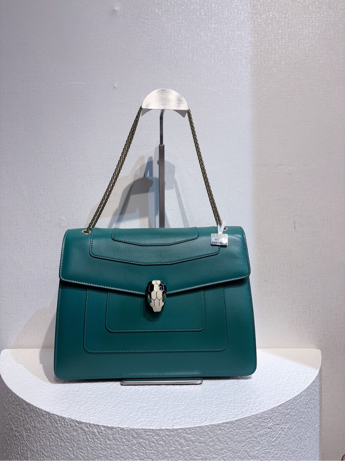Bvlgari Serpenti Forever Large Crossbody Bag (29.5*22.5*6 )cm
