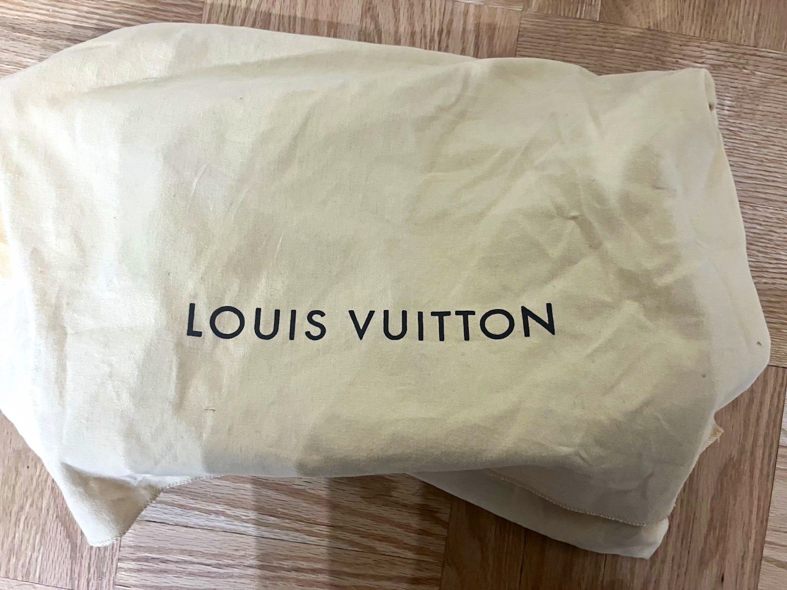 Louis Vuitton White Multicolor Monogram Shoulder Bag Gold Chain w/ Dust Bag