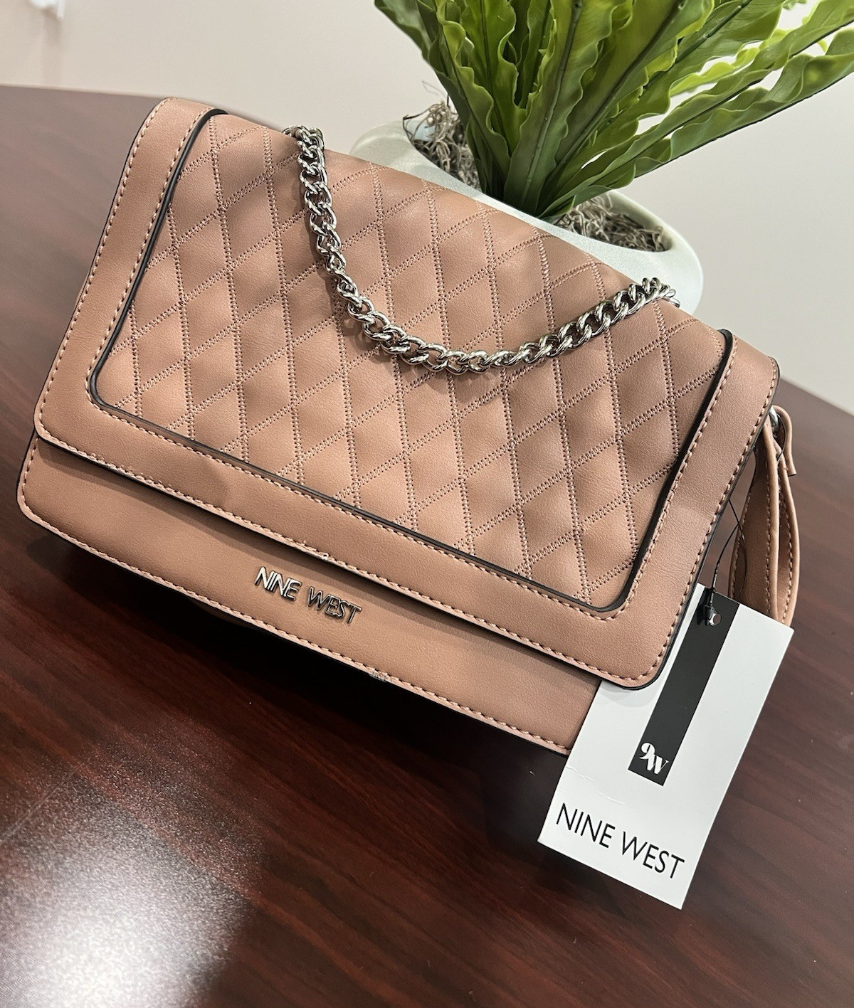 Nine West Beige Quilted Flap Shoulder Bag Chain Accent Silver Hardware Medium