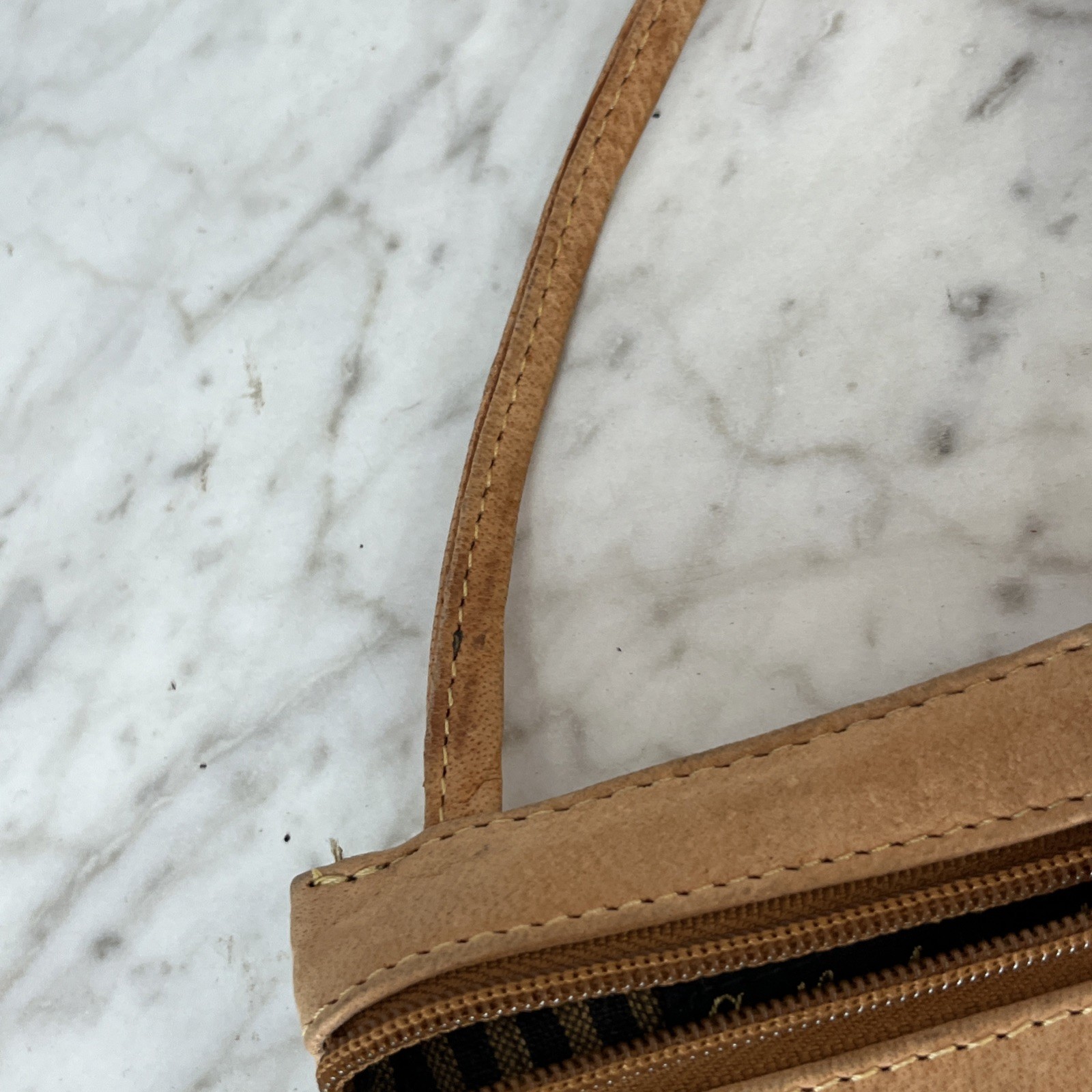 Emily Ann Of Boca Raton Crossbody Bag Small Brown Suede Leather Vintage