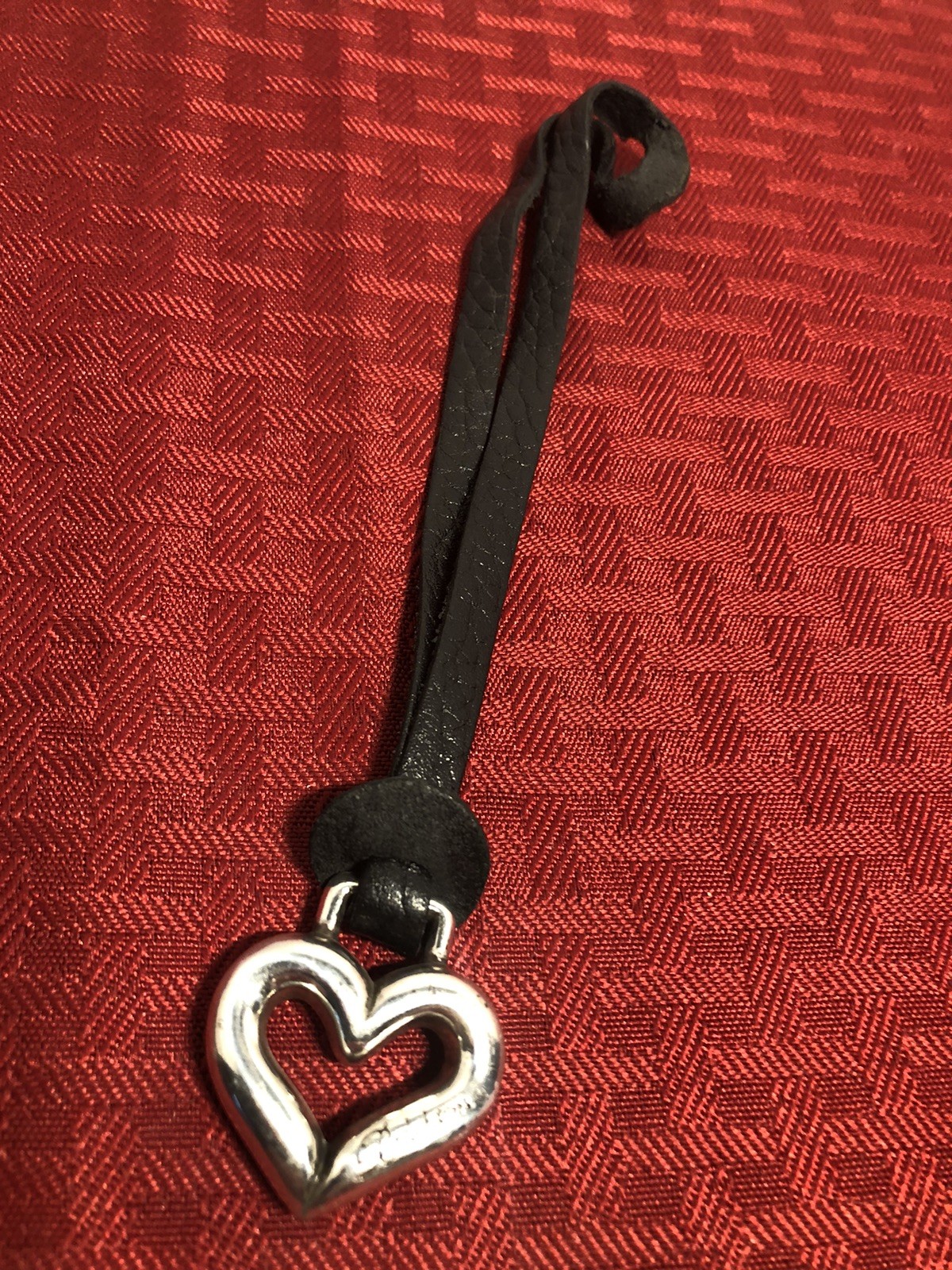 BRIGHTON HANGING HEART FOR PURSE,ETC*BLACK SMOOTH OR PEBBLE LEATHER*CHOICE*7.25″