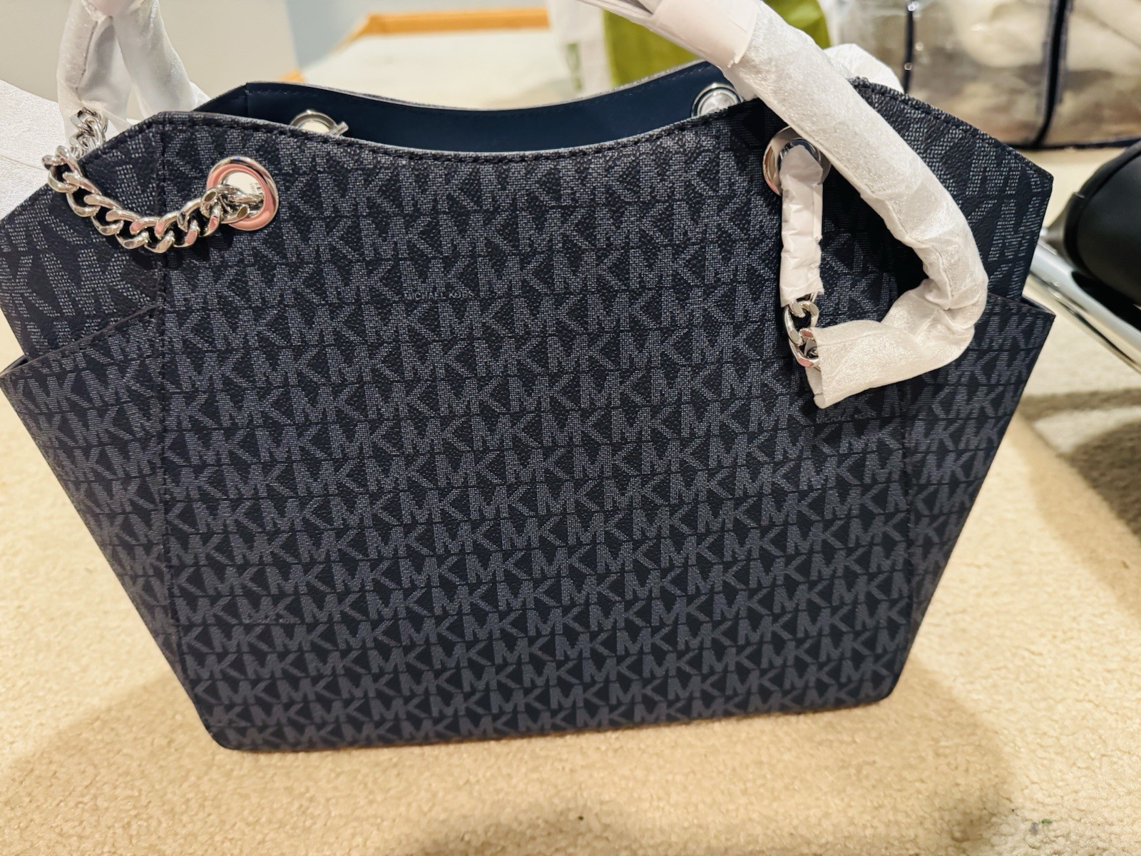 Michael Kors Jet Set Travel Large Navy Logo Tote Chain Detail Zip Detach Strap