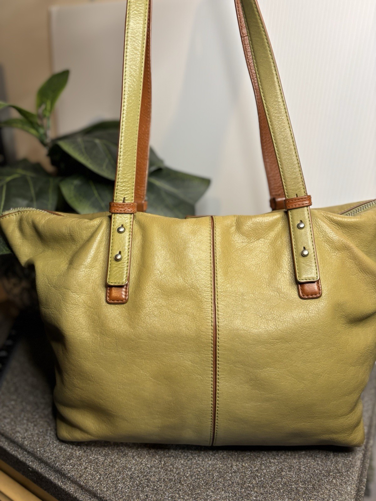Vera Bradley Leather Shoulder Bag Cactus Green
