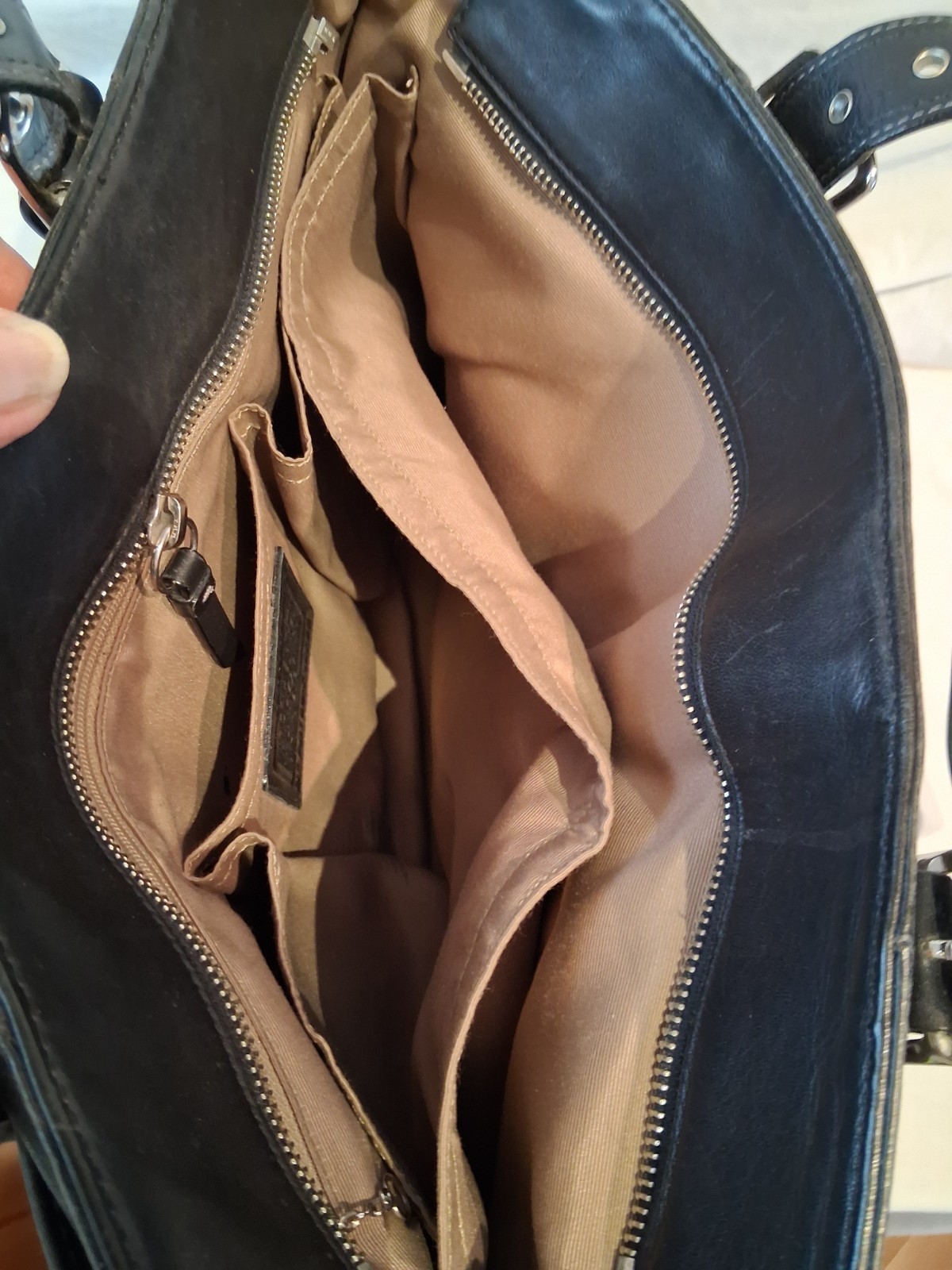 Coach Hampton Large Tote A0769-F10288 Black Leather See Photos & Description