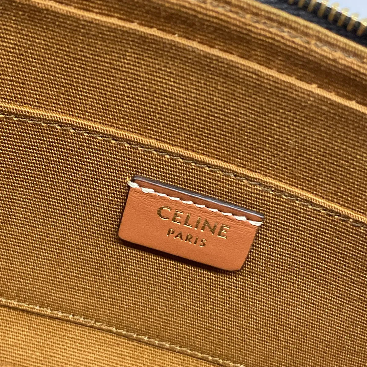 CELINE Cuir Trionf mini camera 10J582EGP.04LU Tan(Black, Brown) Brown) Handbag