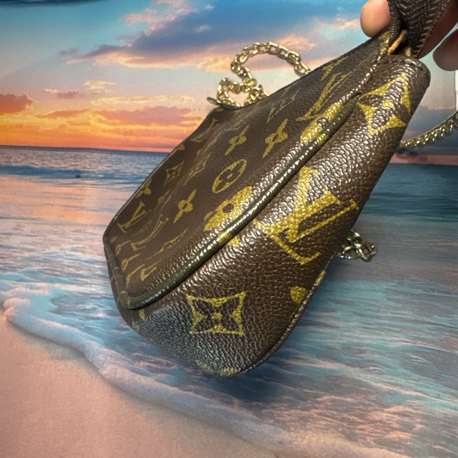 Louis Vuitton Handbag M5 1980 Mini Pochette Monogram Leather