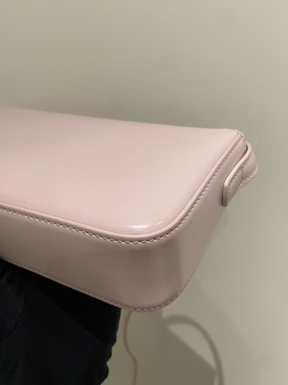 CELINE Claude Triomphe Shoulder Bag leather baby Pink