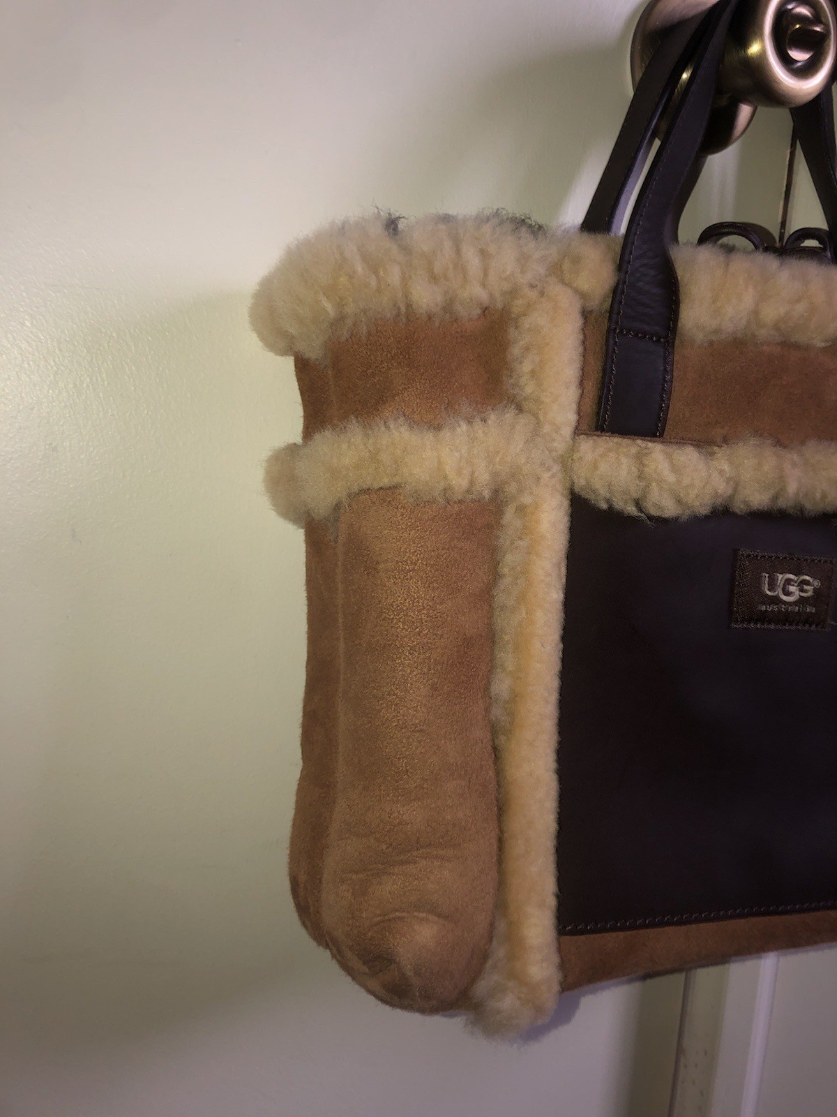 Ugg Australia Suede Leather Shearling Sherpa Handbag Sheepskin Purse W/ Dust Bag