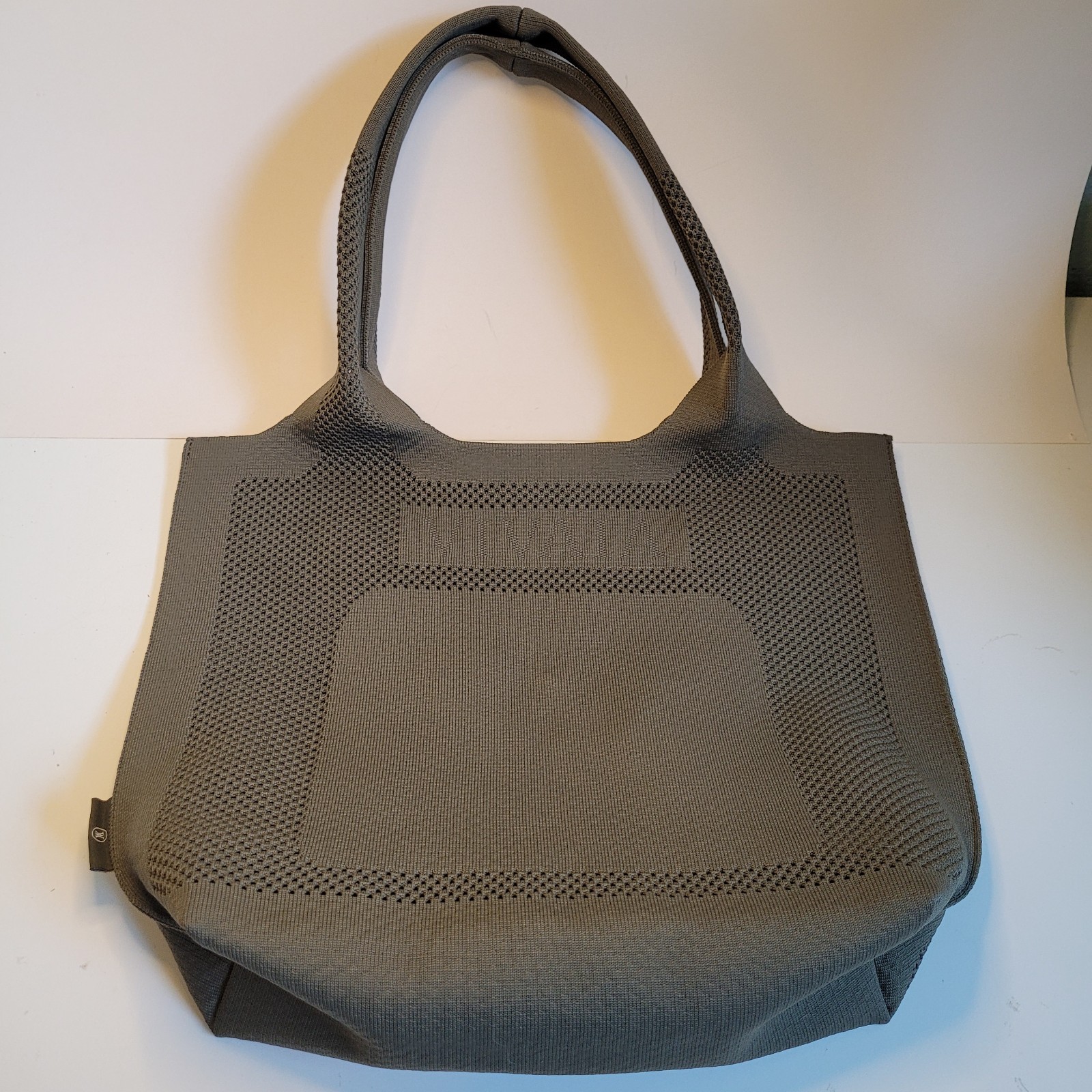 Vivaia The Daily Tote Zahara Recycled Plastic Bottles Nice Bag See Description!