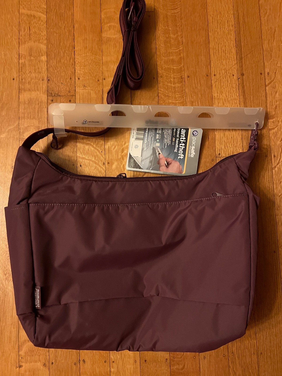PacSafe Citysafe 200 G II travel anti-theft shoulder bag purse handbag