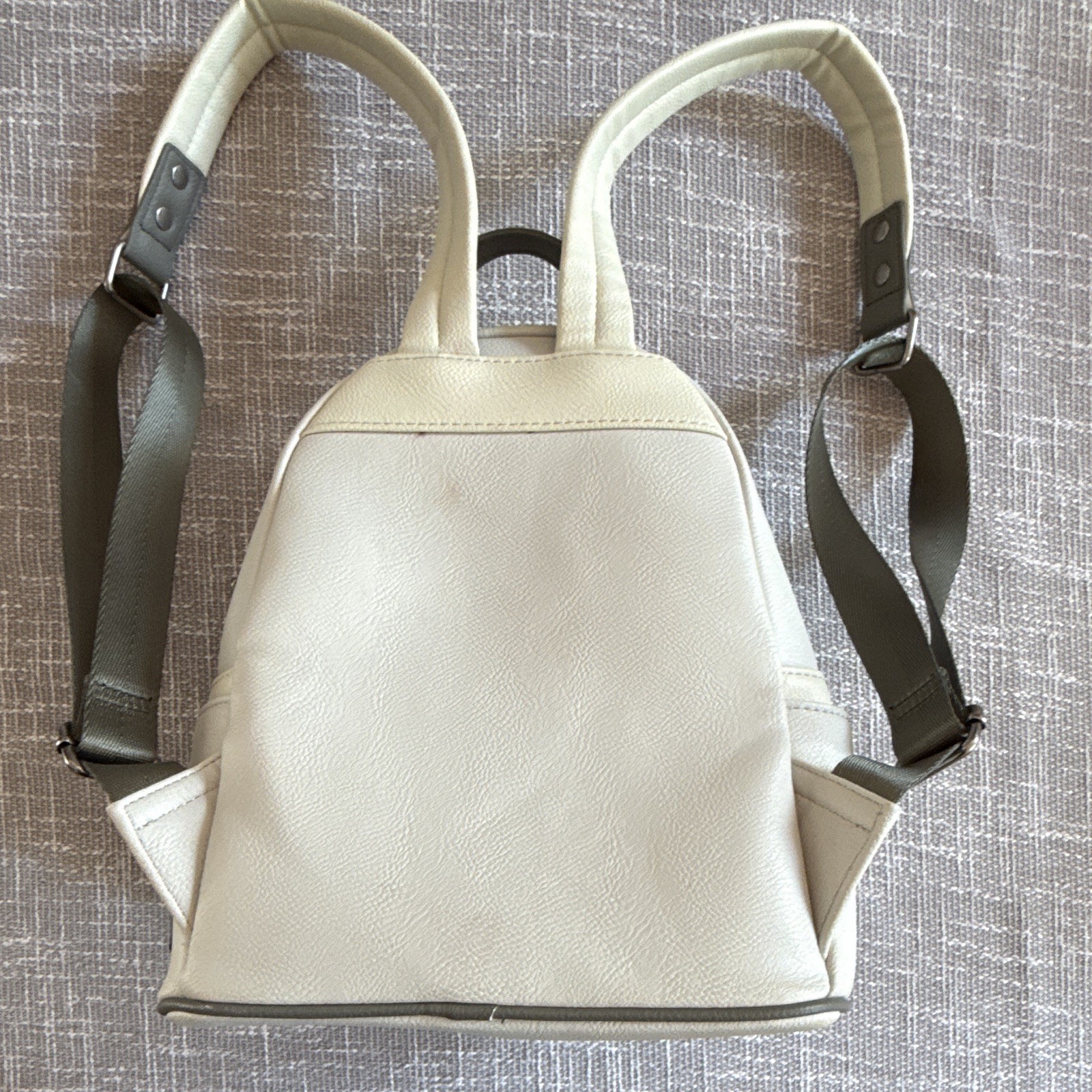 Loungefly Star Wars D-O droid Mini Backpack Colorblock White Green Gray