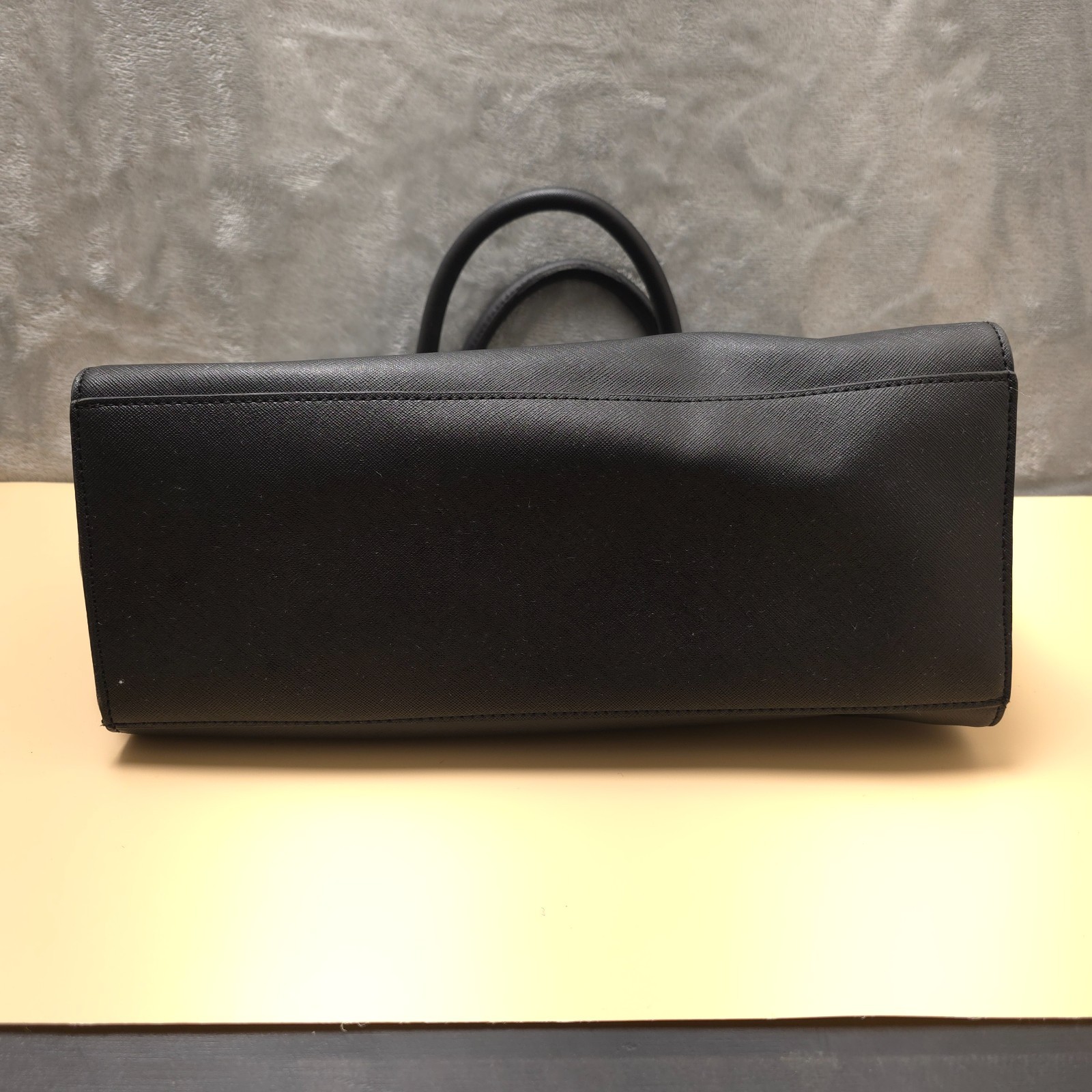 New York & Company Women’s Black Leather Snap Button Front Bow Shoulder Bag