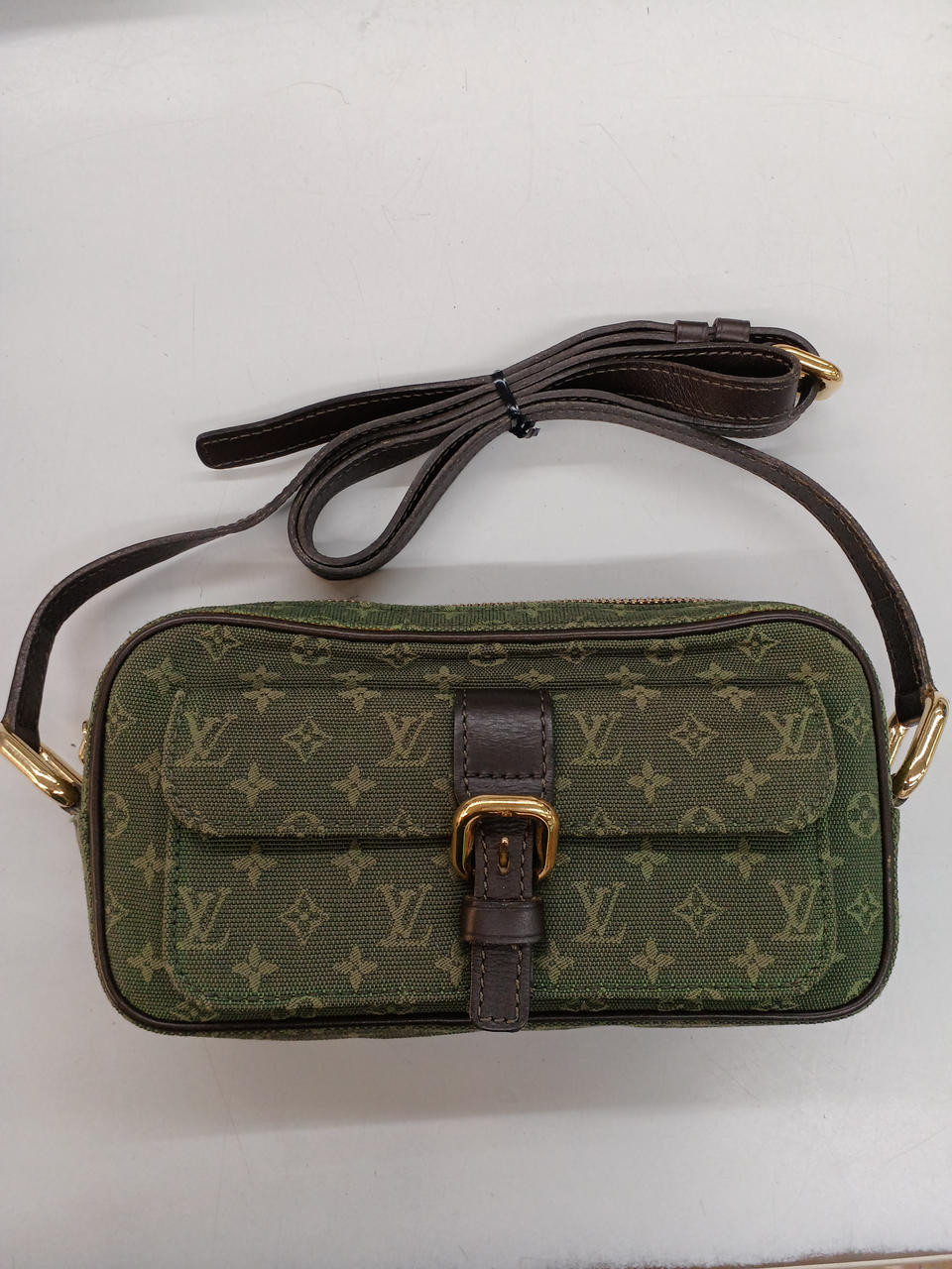 Louis Vuitton Mini Shoulder Bag 8.6 inch