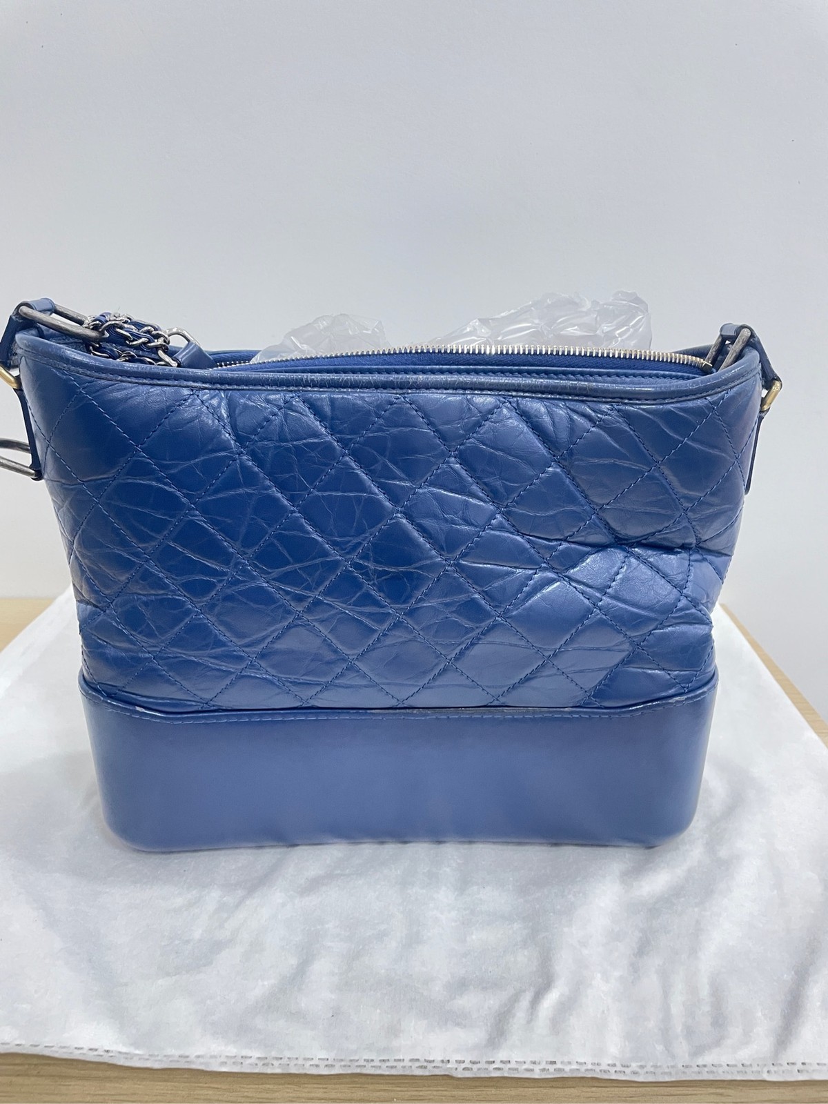 Chanel Pre-Owned Authentic Hobo Bag AS1521Y61477N0901 20.0 × 27 × 8.0
