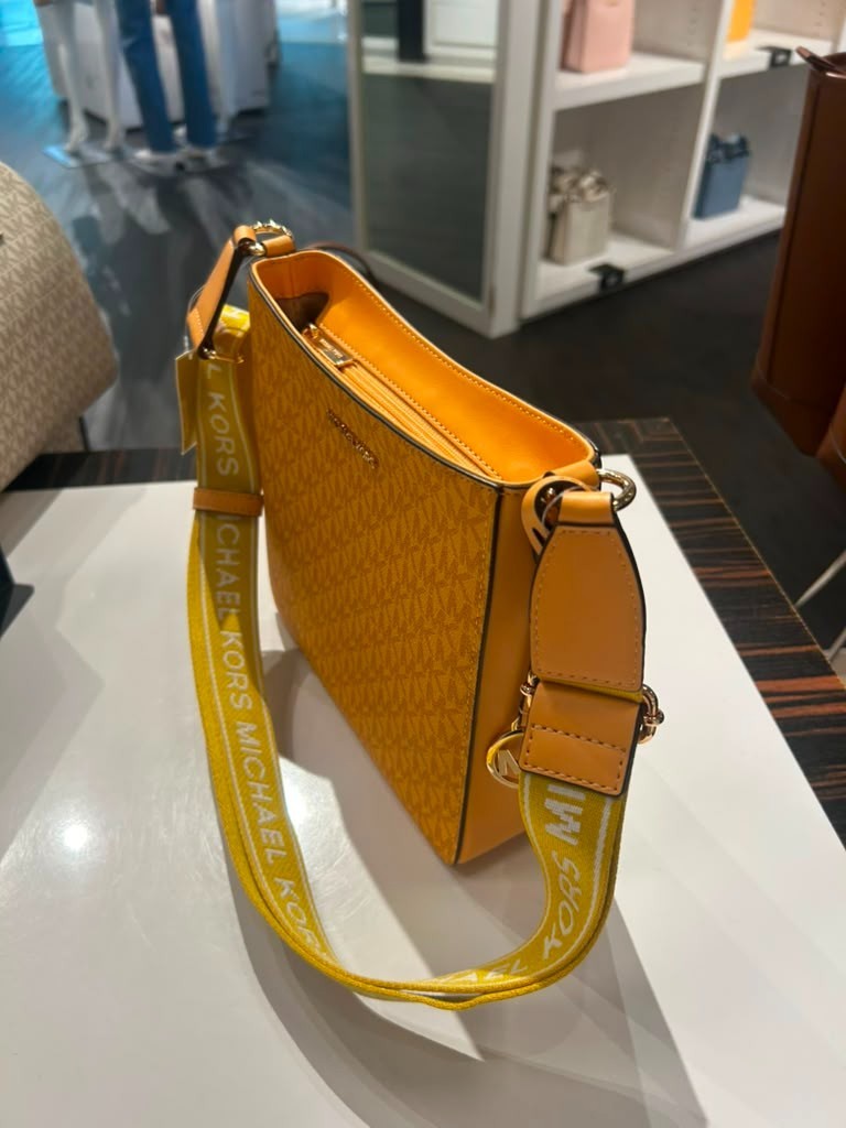 Michael Kors Small Messenger Handbag Crossbody Bag Purse Honeywheat Shoulder MK