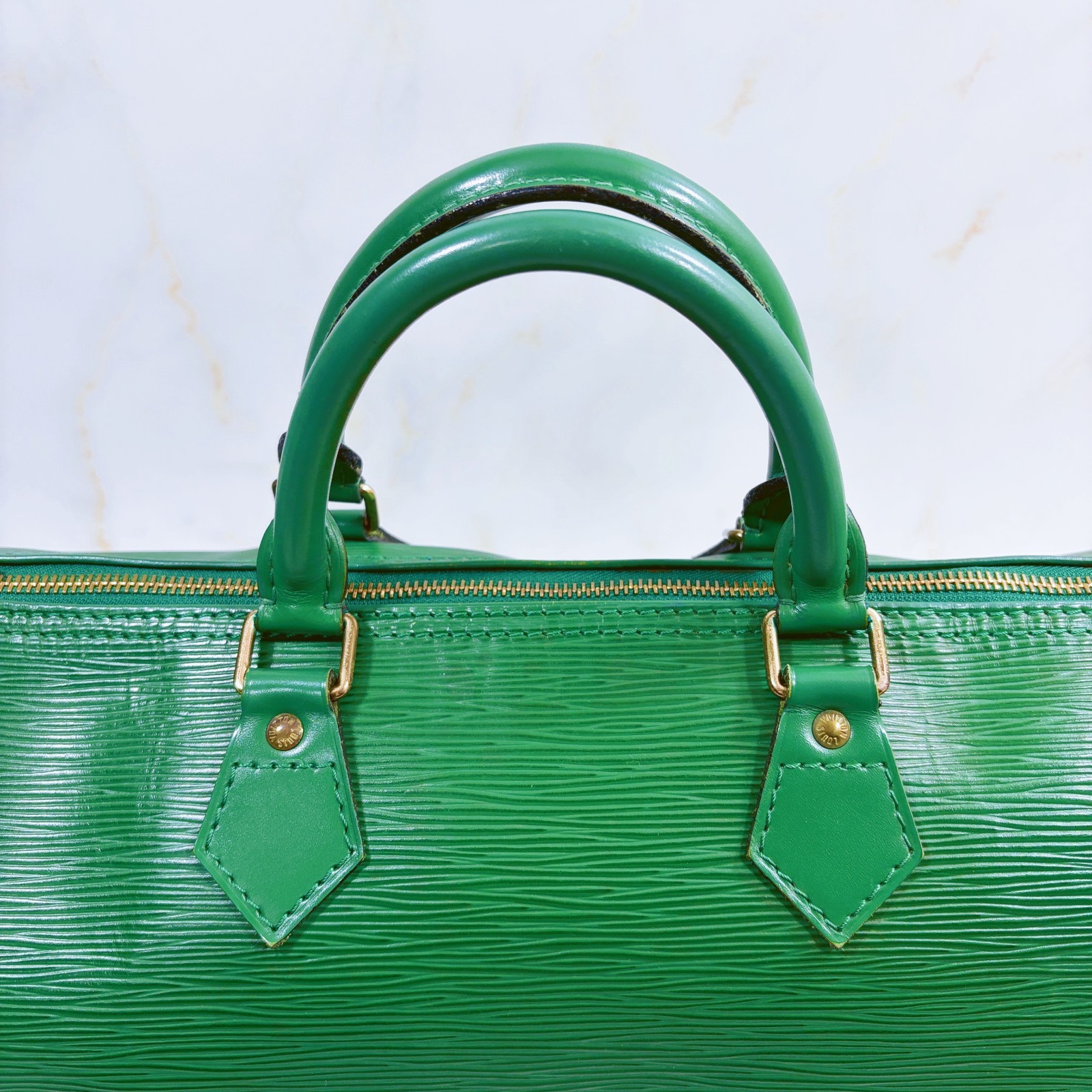 LOUIS VUITTON Epi Speedy 30 Boston Bag Handbag Green Leather LV Authentic
