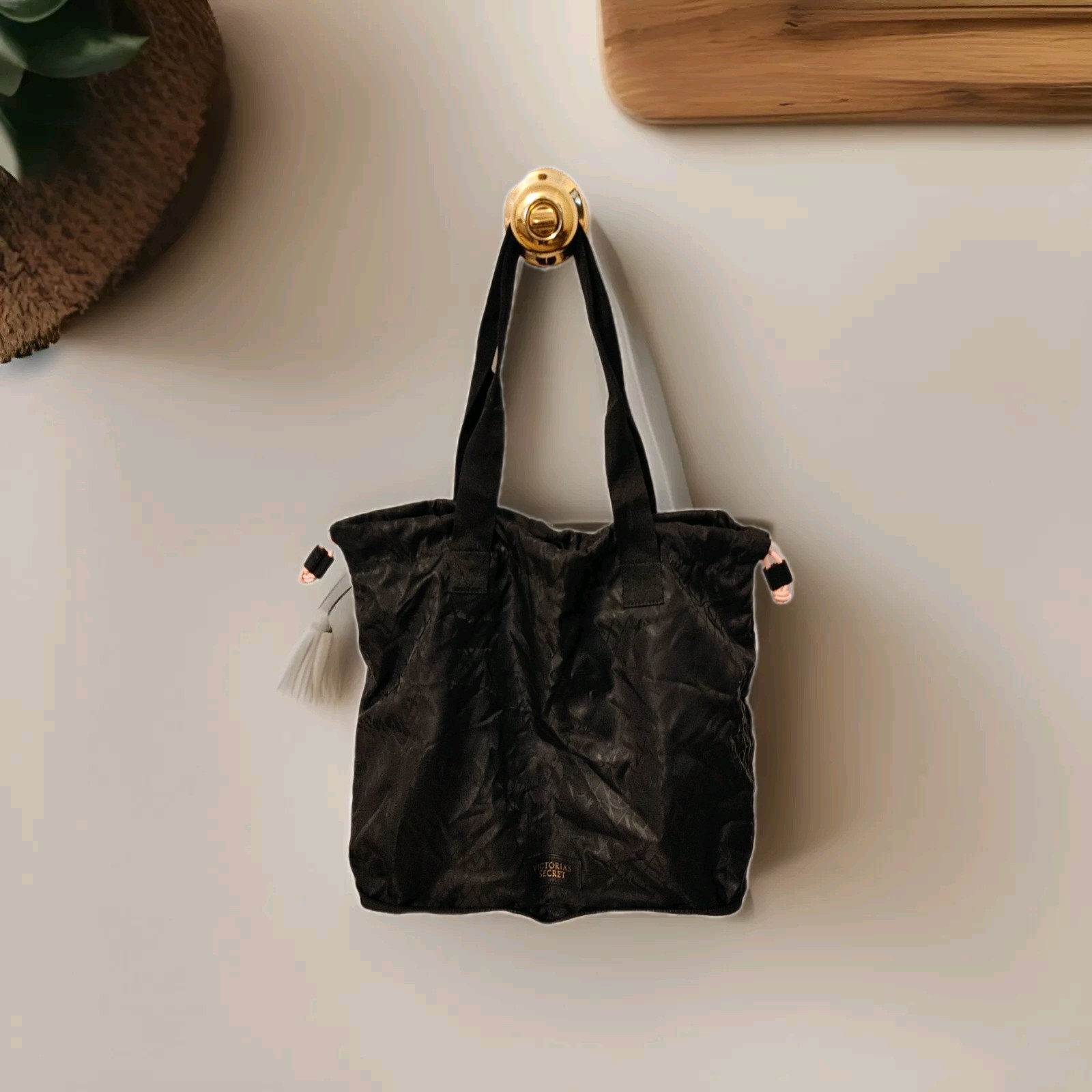 Victorias Secret Drawstring Tote Bag Limited Edition 2022 Black Compact Zip Away