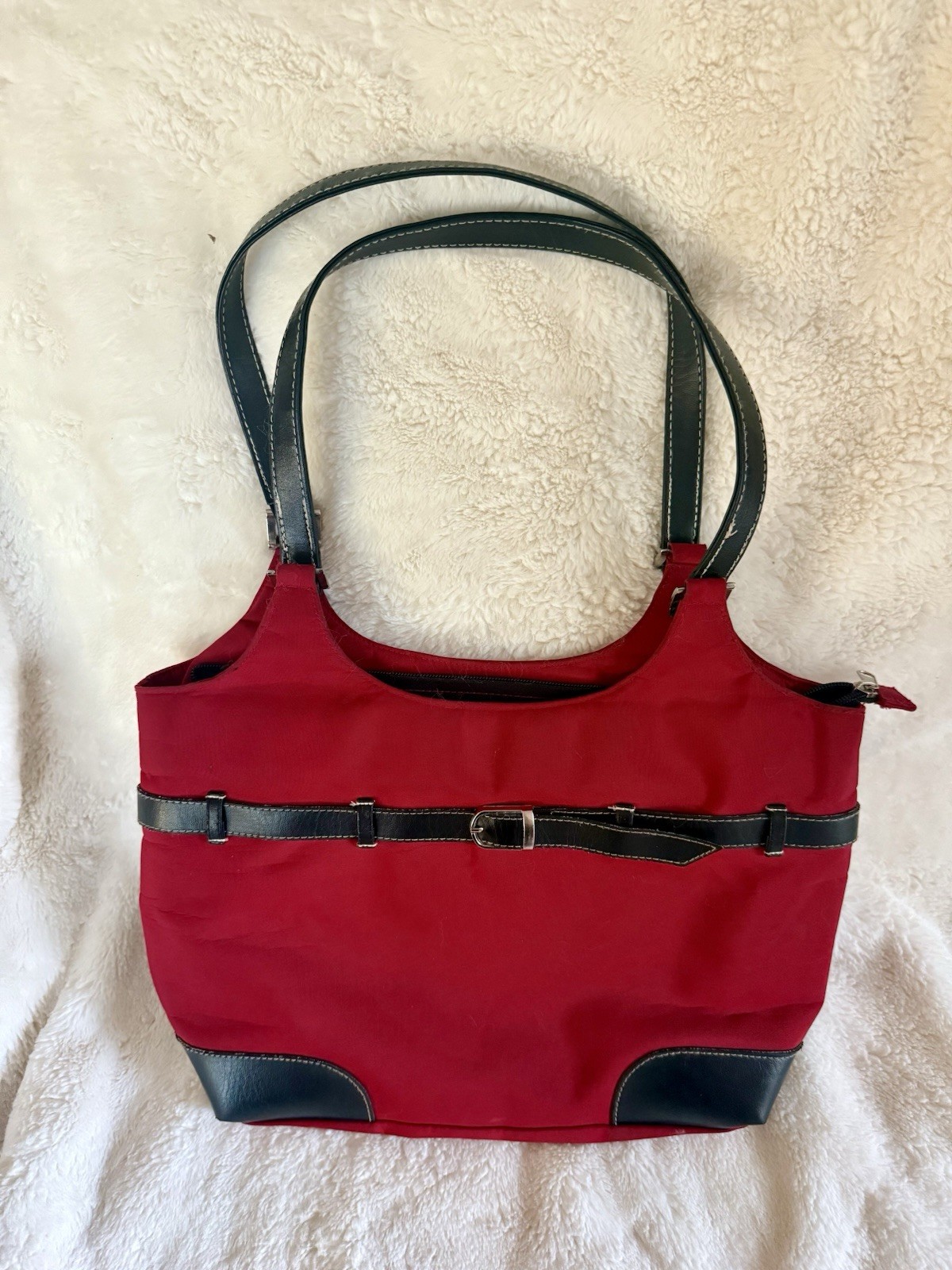 MAXX NEW YORK Style Dark Red w/Black Trim Handbag with Double Straps – Exc. Cond