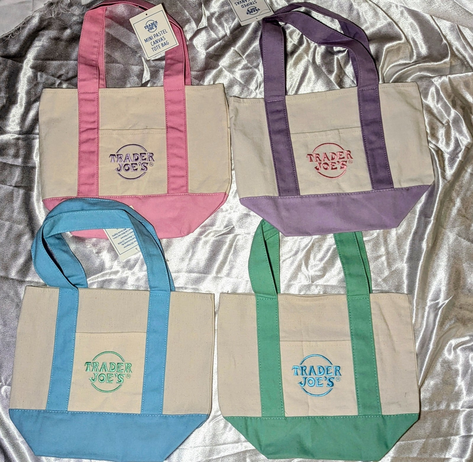 Limited Edition Trader Joe’s Mini Spring Pastel Tote Bags – Set of 4