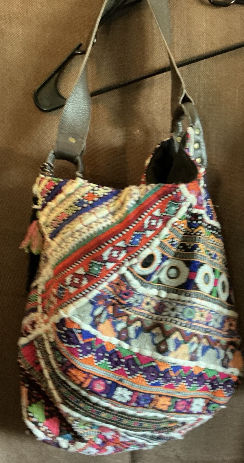 India Purse In 100% Polyester With Embroidery Design For Women