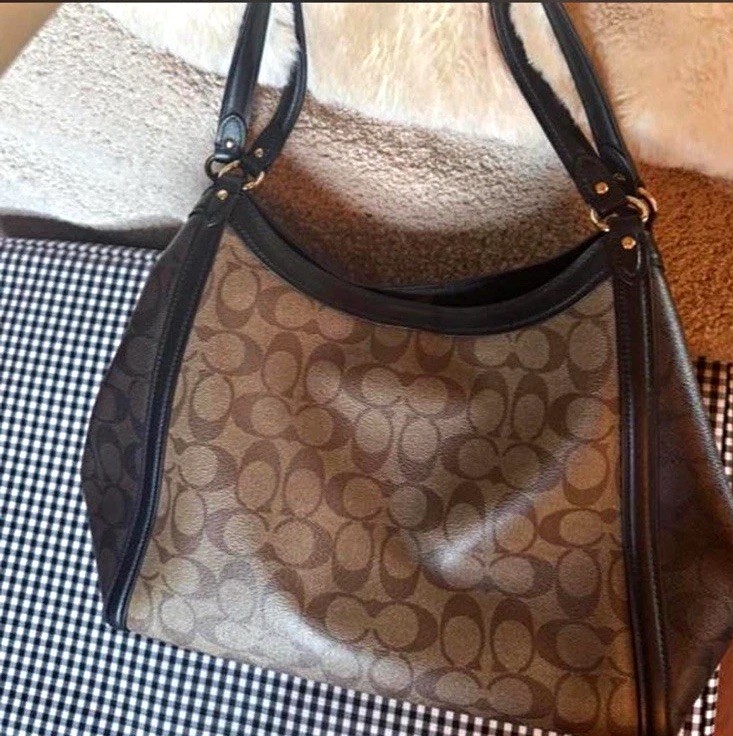 Coach Signature Logo Shoulder Bag Brown/Black, Magnetic & Zip, Pockets