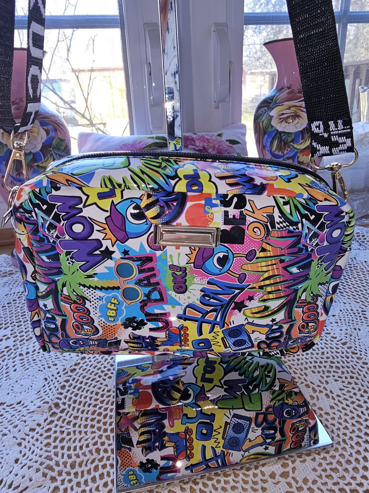 Trendy Urban Graffiti 🖌 Fashion Crossbody Bag Travel Pouch With Removable Strap