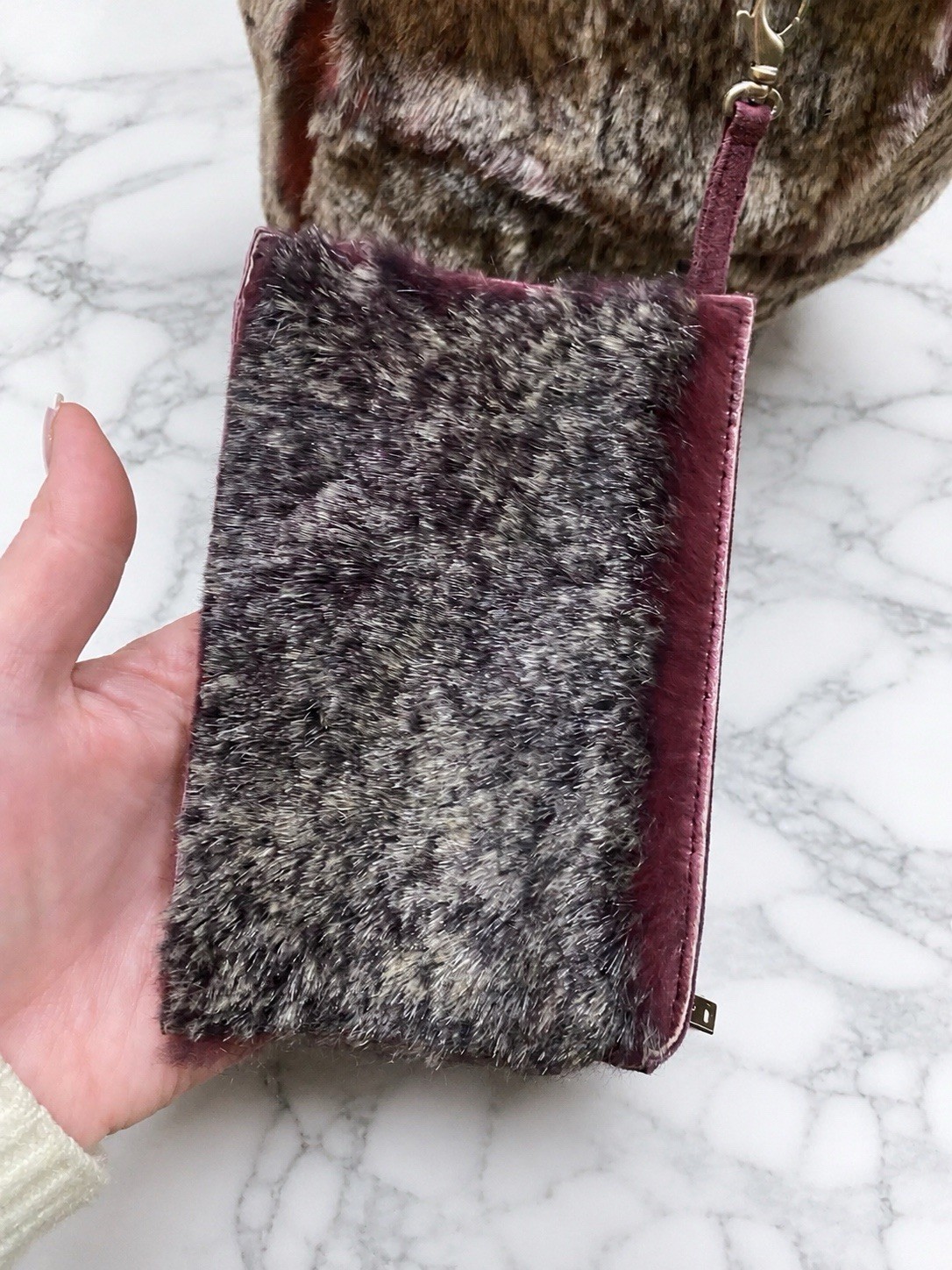 Rare CHANEL Rabbit Fur Tote Bag, Burgundy Suede Double Handles, Pouch and authen