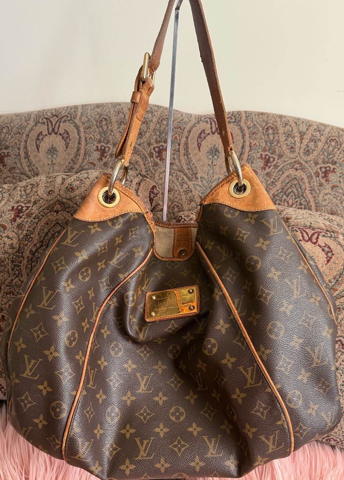 Louis Vuitton 🇫🇷AUTHENTIC 🌹GM Galleria Monogram Canvas Shoulder Bag 👜