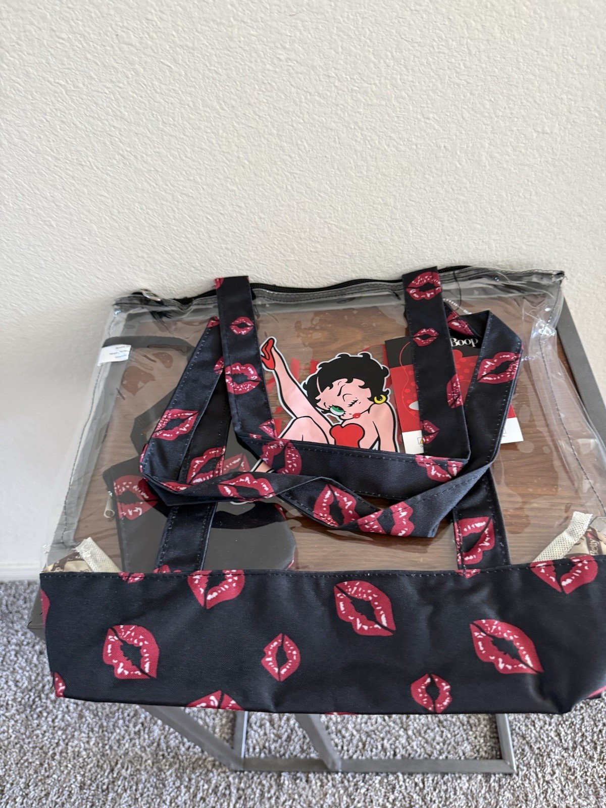 Betty Boop Clear Tote Bag with Attached Coin Pouch Black Lips NWT