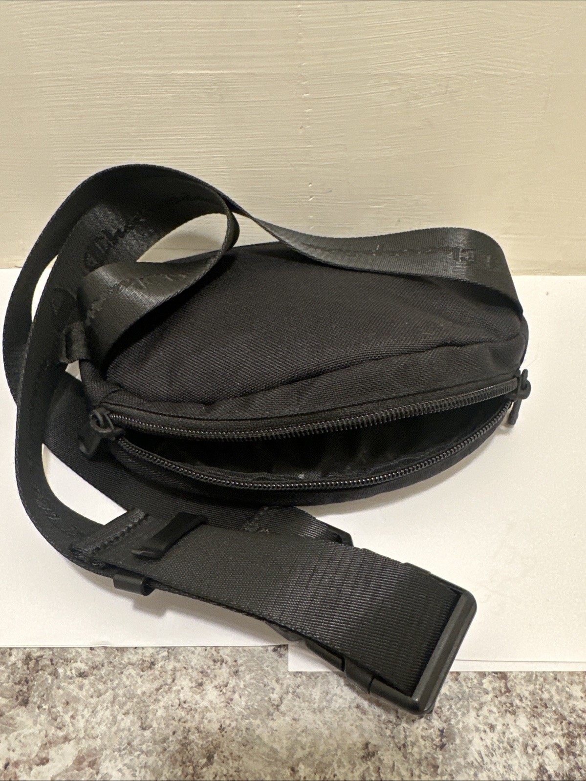 Champion Fanny Pack Black Canvas Chenille Big C Logo Waist Bag Cross Body