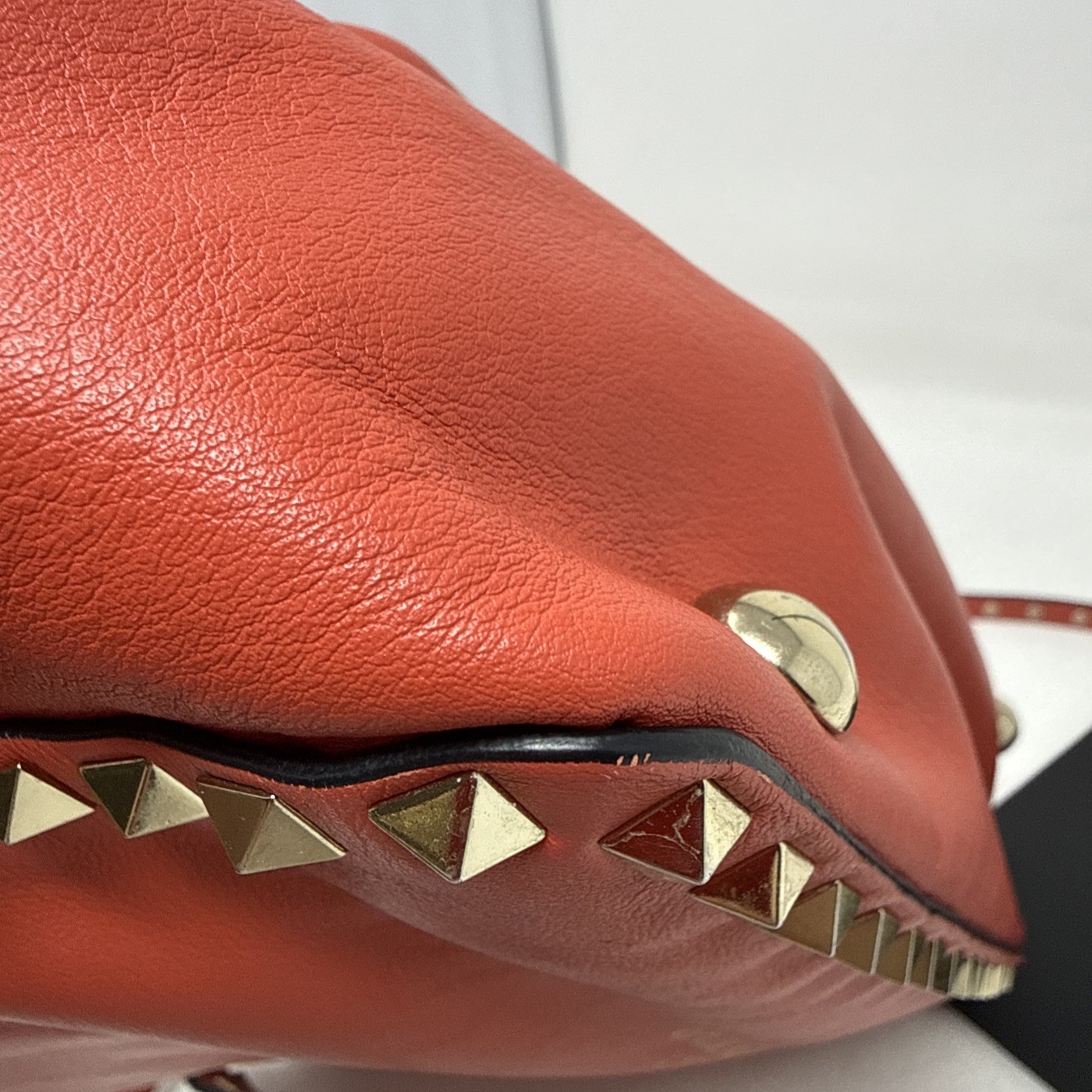 Valentino Garavani Vitello Rockstud Rosso Valentino Shoulder /Crossbody Bag