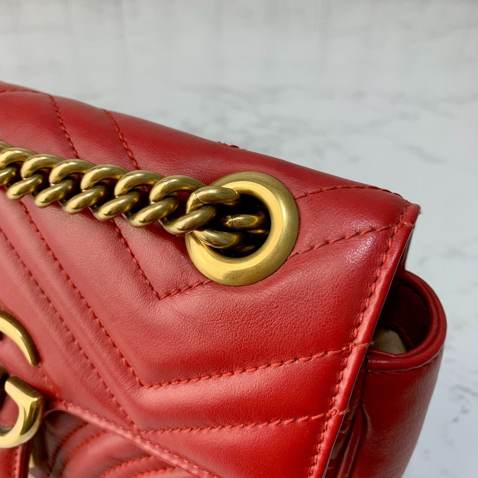GUCCI GG Marmont Quilting Small Crossbody Shoulder Bag Red Auth【Condition:S】