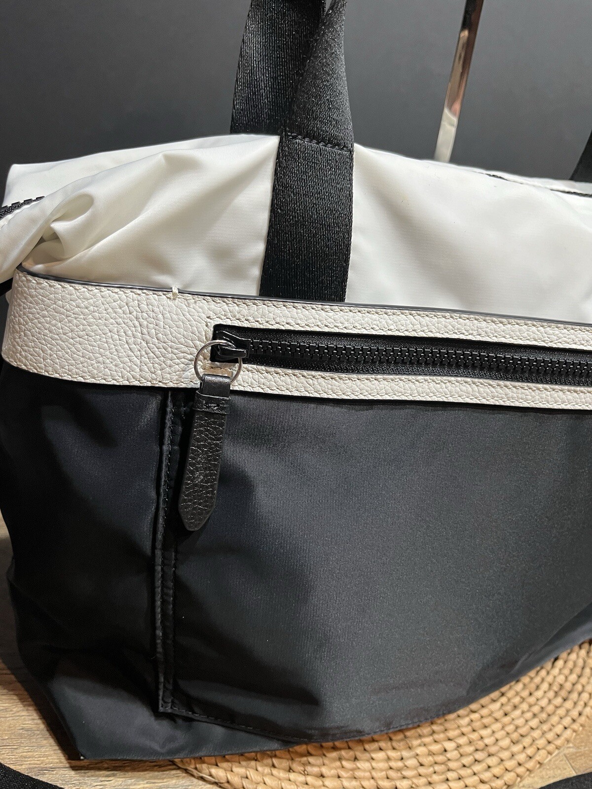 Cole Haan Grand Series Black/White Nylon /Leather Duffel Shoulder Messenger Bag