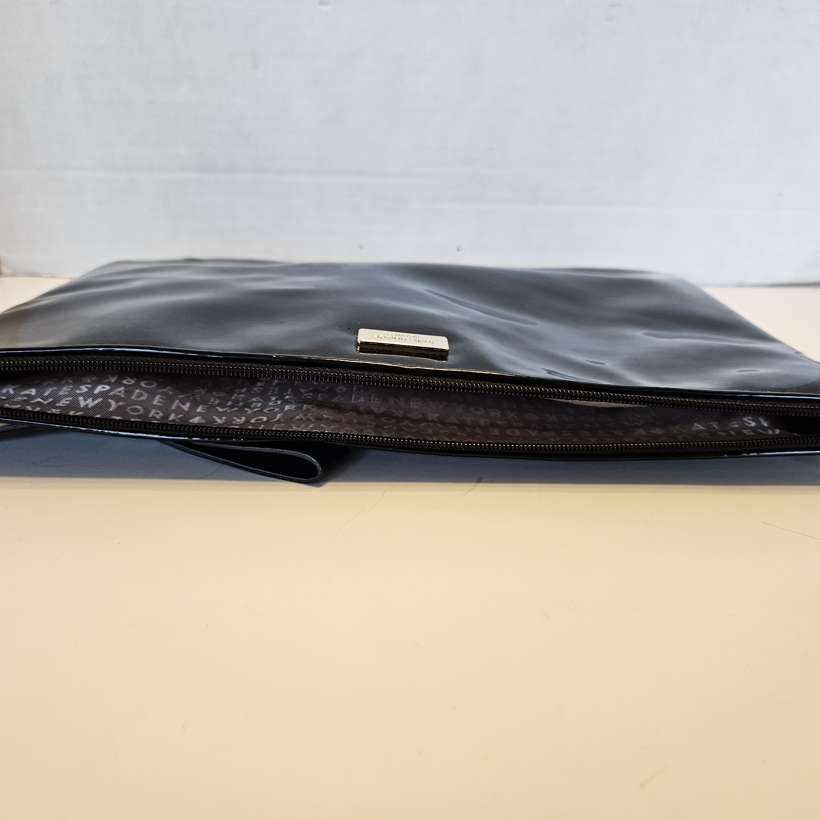 Kate Spade NY Let Sparks Fly Black Georgie Case 11 inch Makeup Clutch Purse Bag