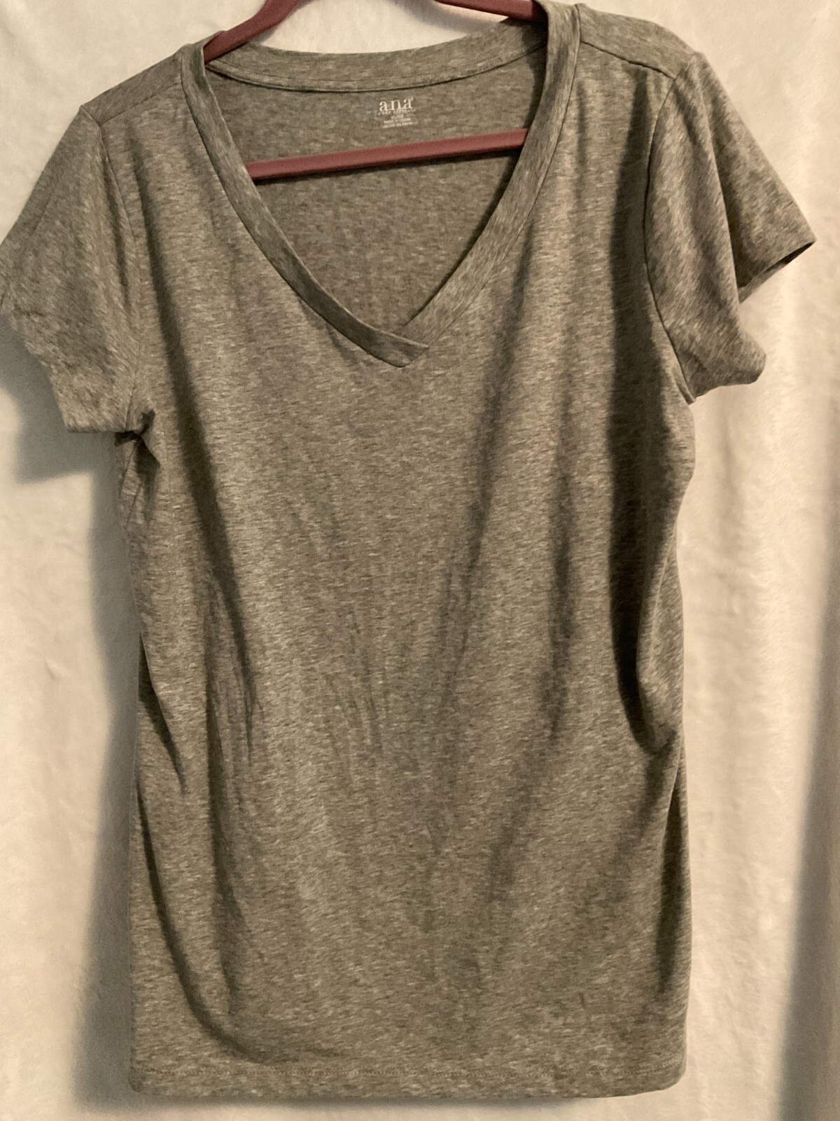 A.N.A Light Gray Polyester Spandex Short Sleeve V Neck Stretch Top Shirt