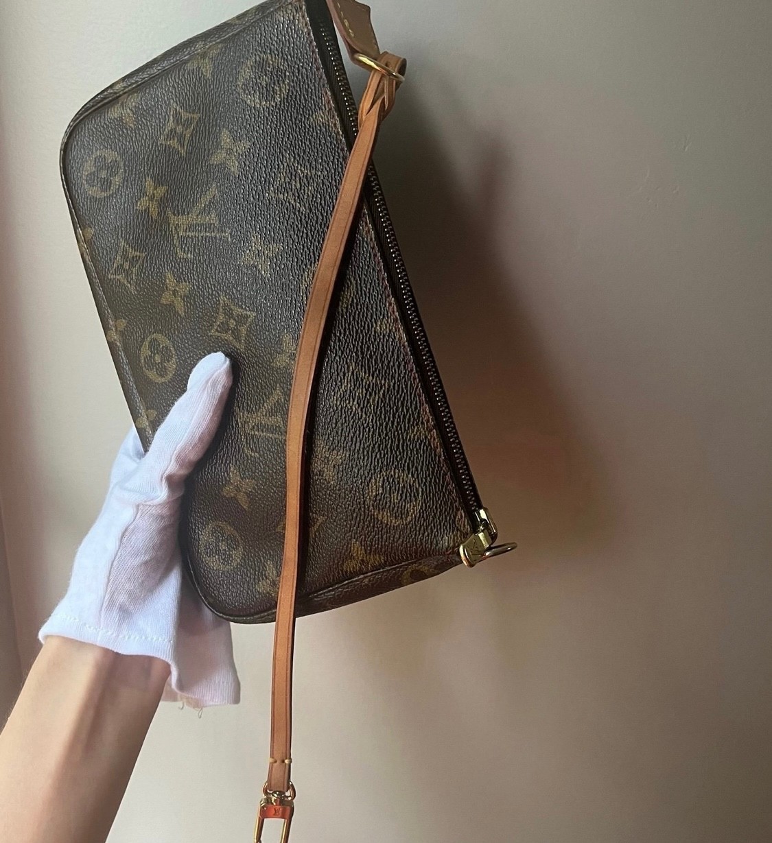Louis Vuitton x Takashi Murakami 2005 Release Cerises Cherries Monogram Pochette