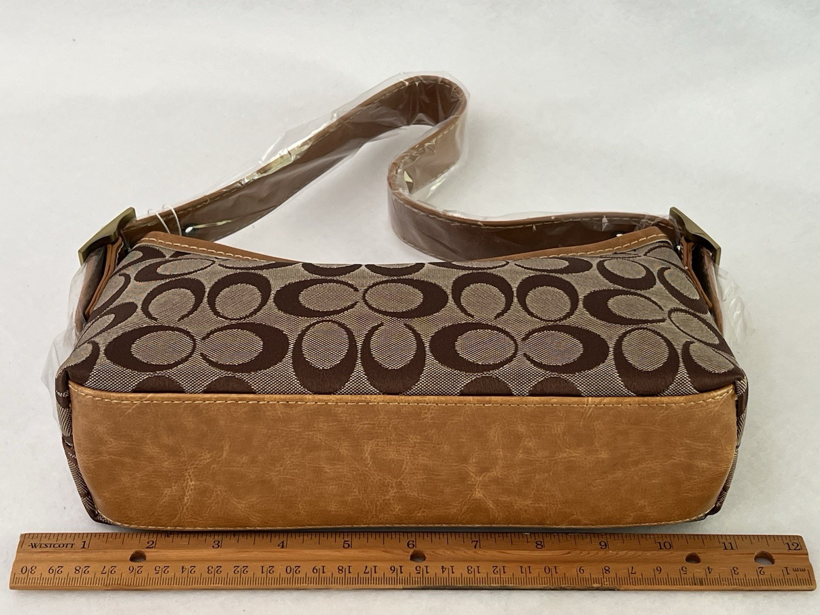 NWT Beautiful Fashion collection small purse handbag bag tote New inner pocket 1