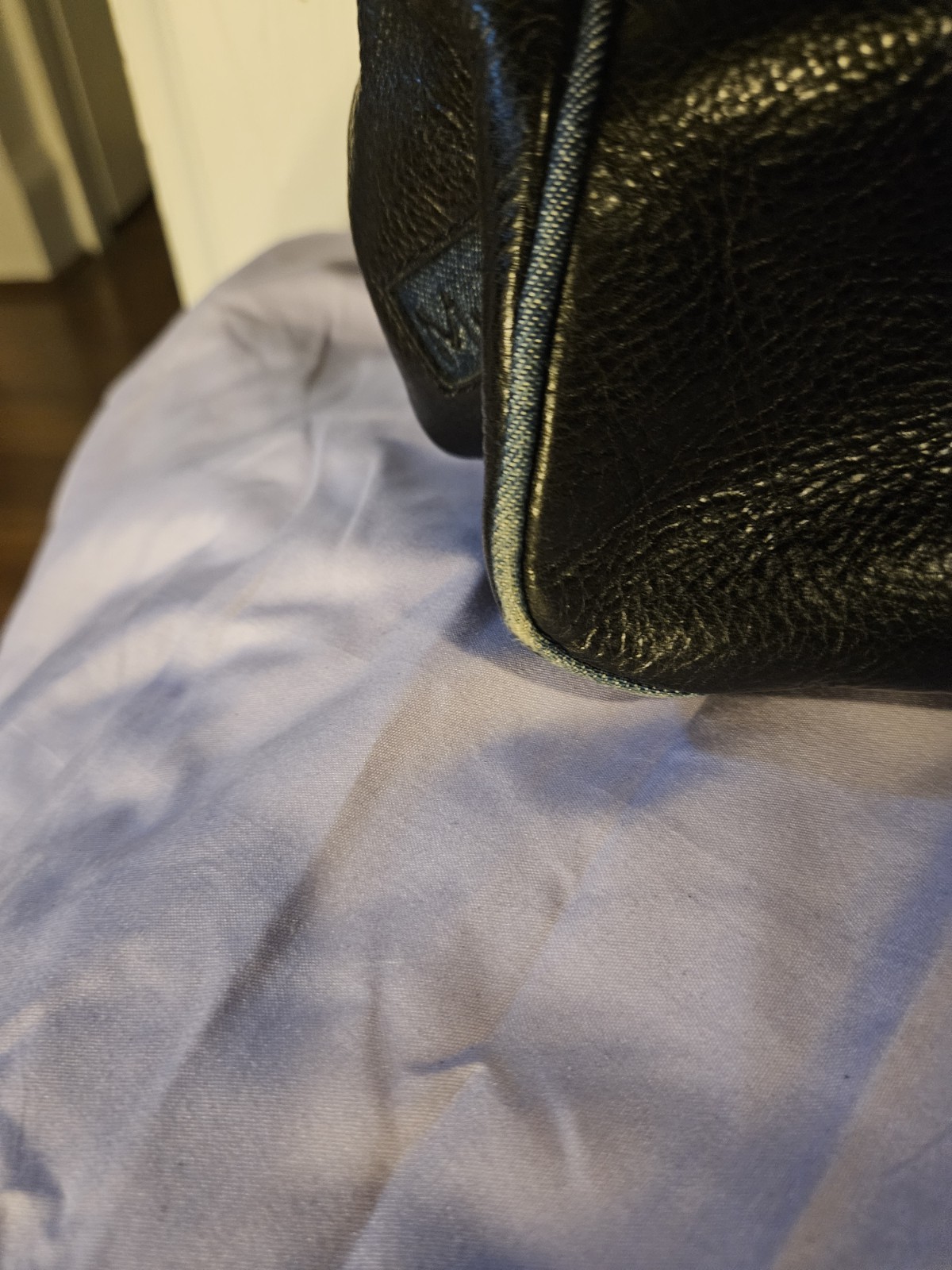 Marc Jacobs Black Medium Satchel Top Handle Zip Bag