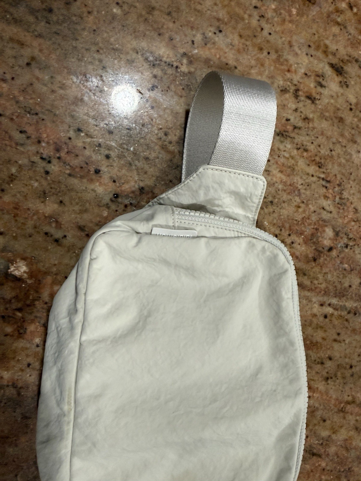 Lululemon Everywhere Crossbody Belt Bag